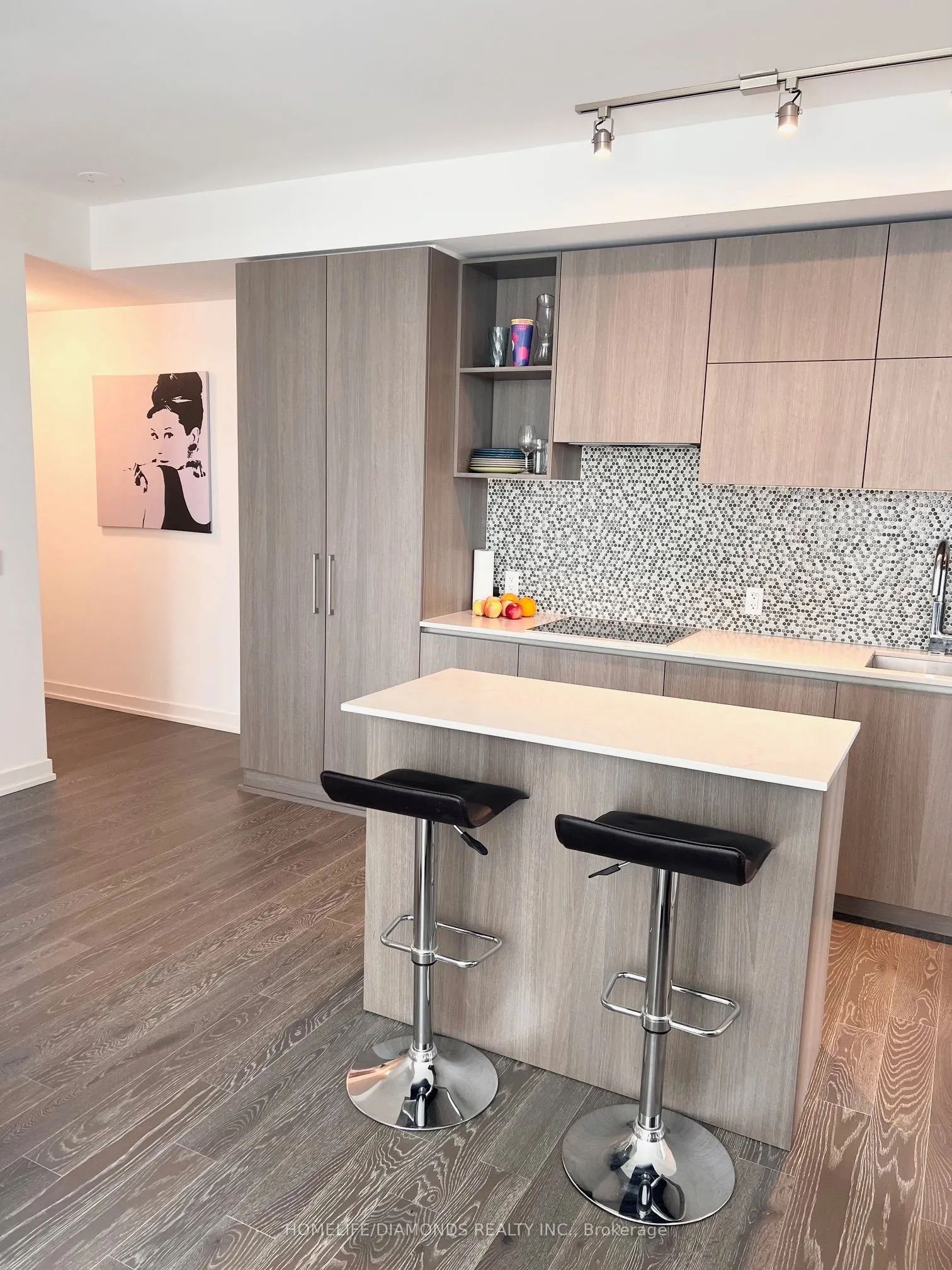 1 Yorkville Avenue #3302