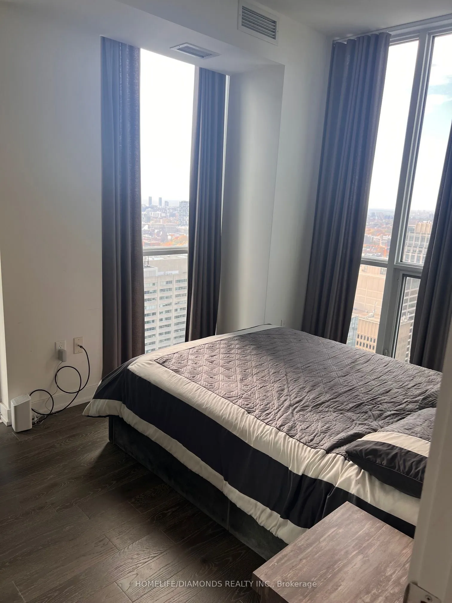 1 Yorkville Avenue #3302