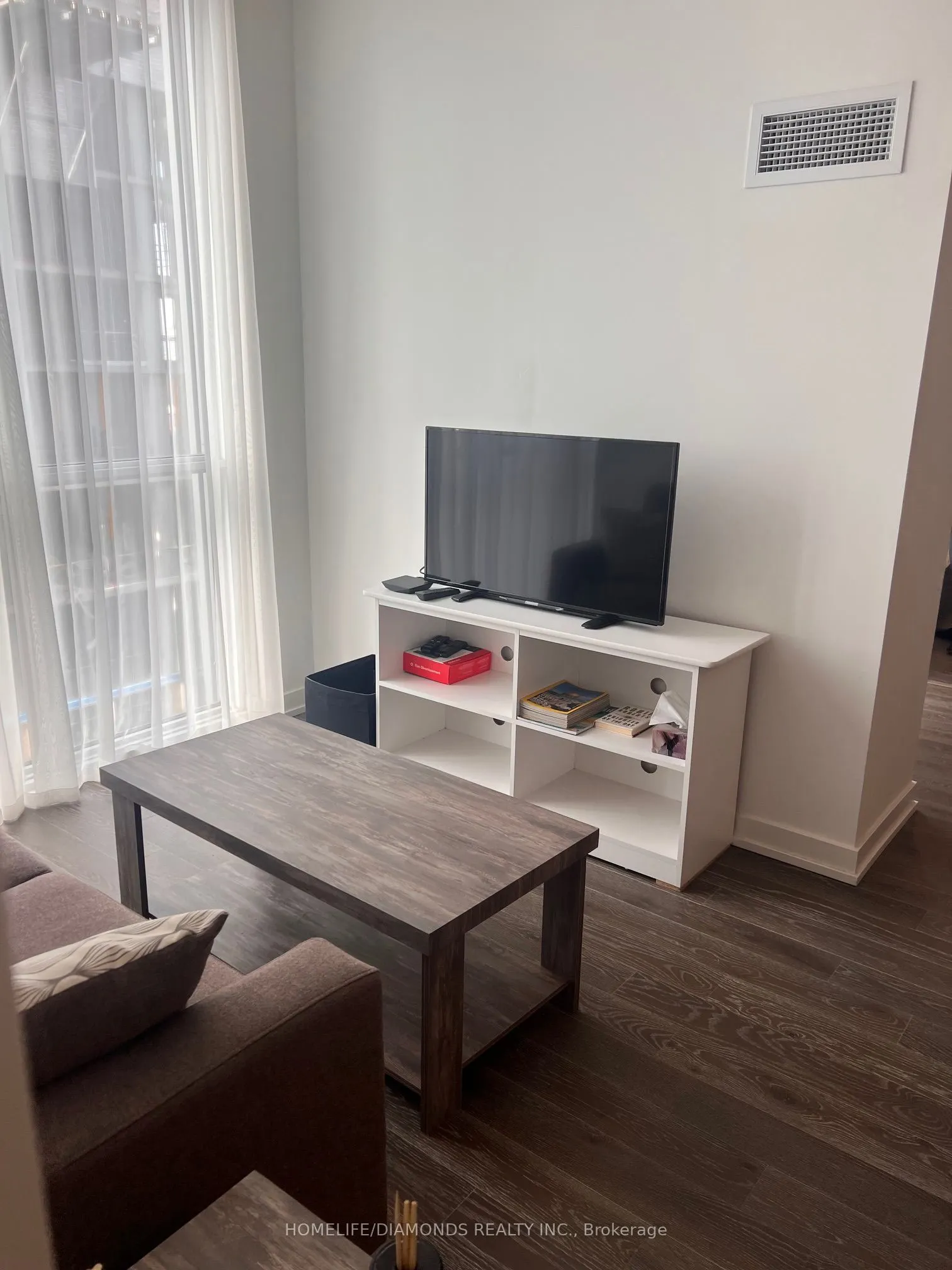 1 Yorkville Avenue #3302