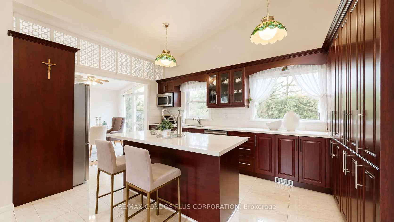 333 Pleasant Avenue