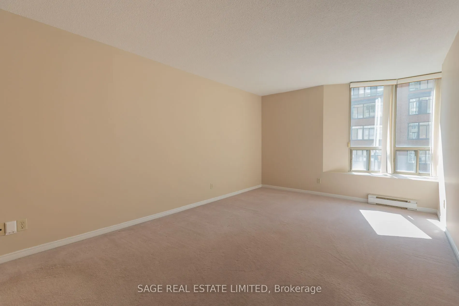 25 George Street #302