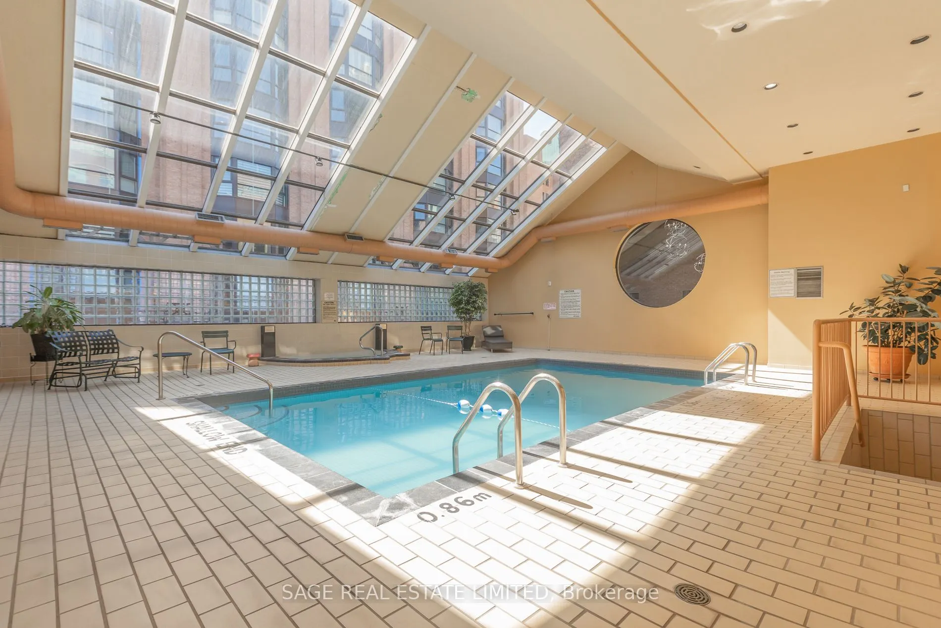 25 George Street #302