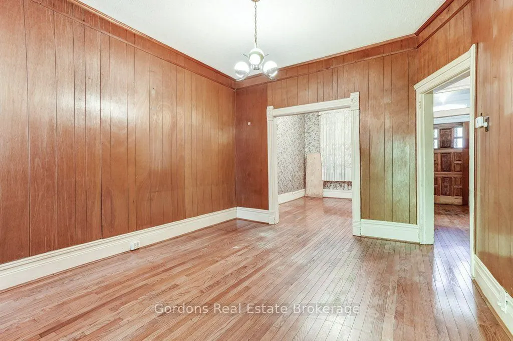 177 Bellwoods Avenue