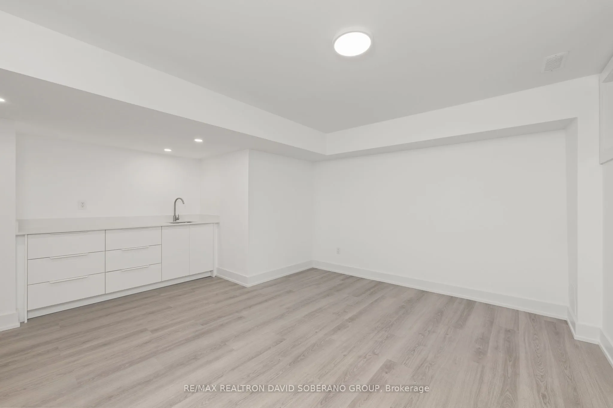 11 Barclay Road