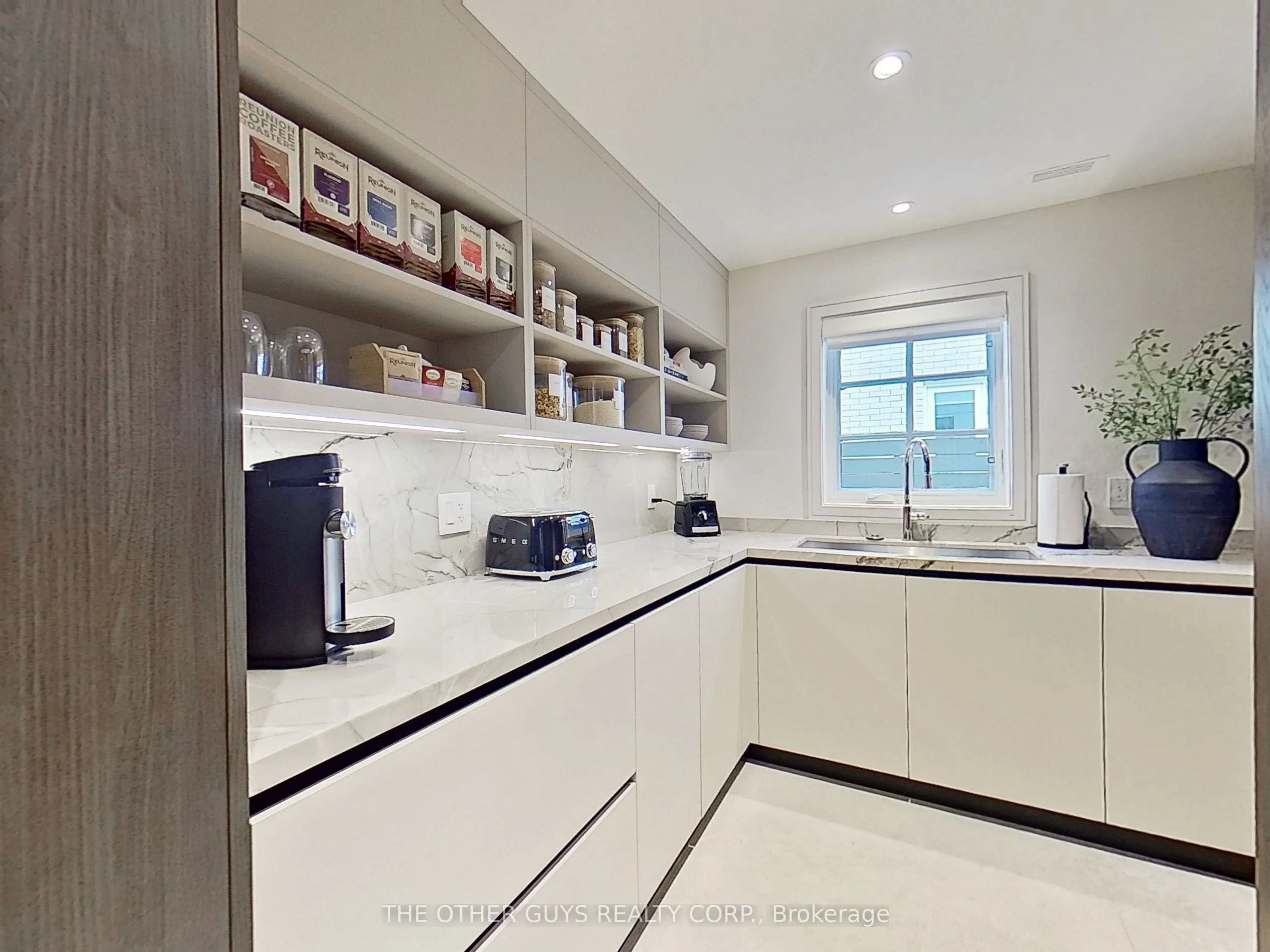 18 Chipstead Road