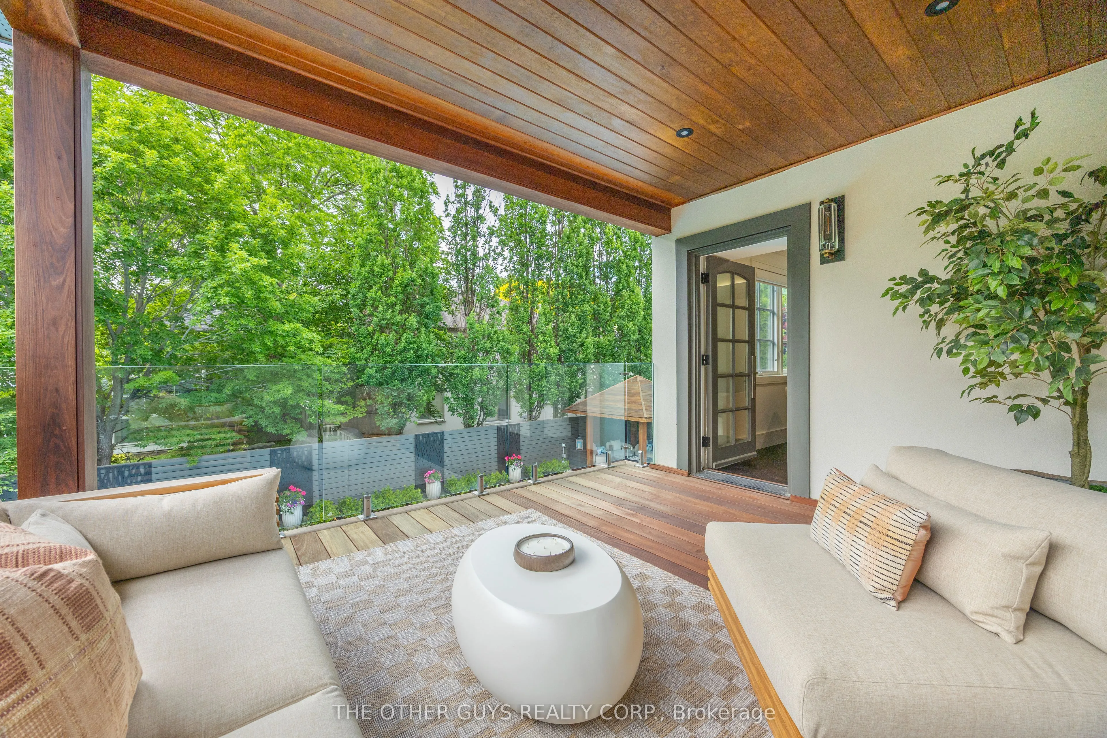 18 Chipstead Road