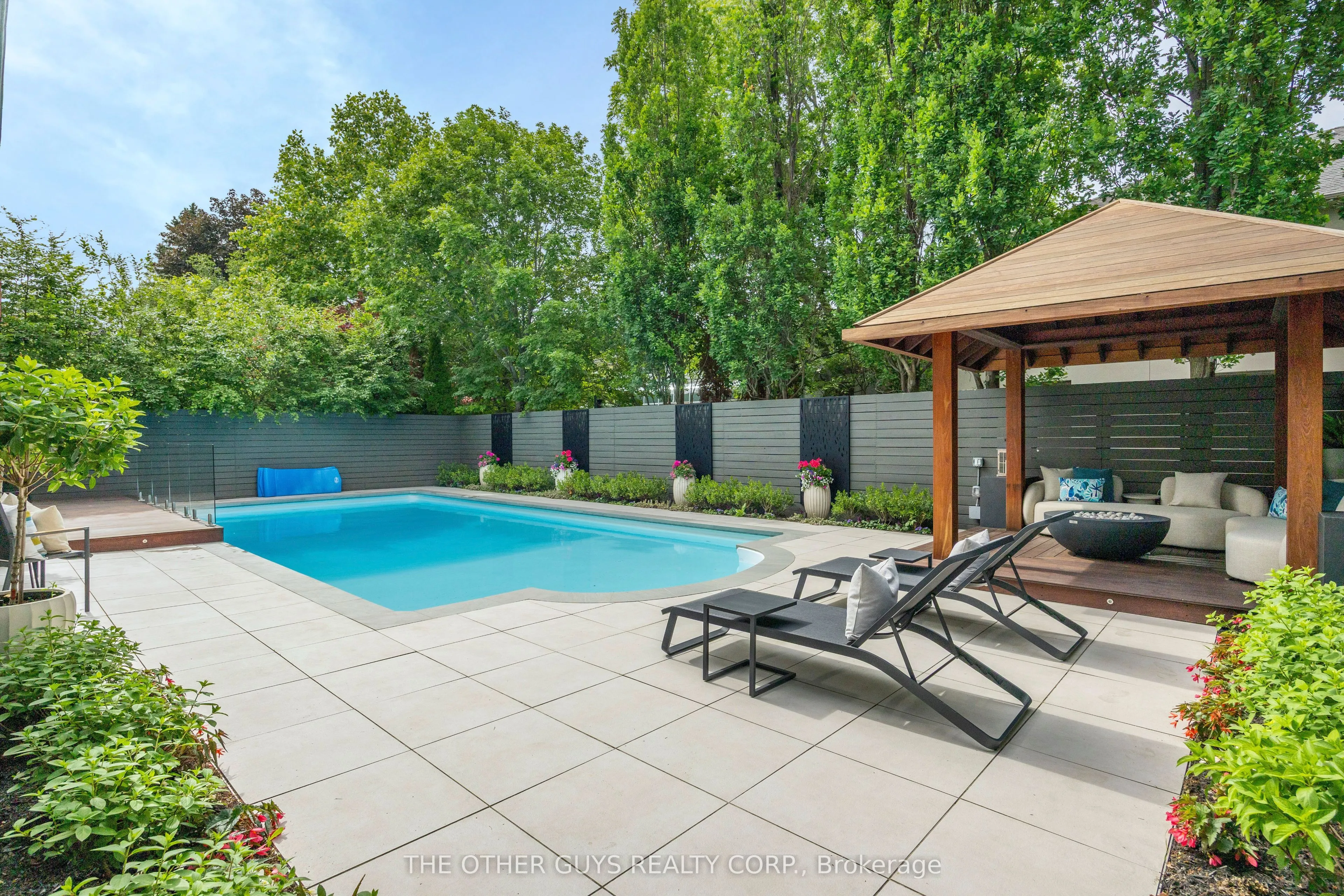 18 Chipstead Road