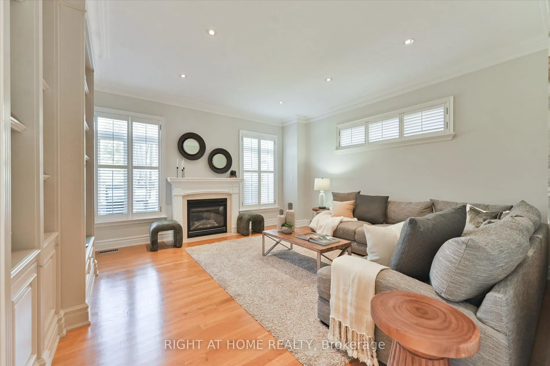 154 Charlton Boulevard