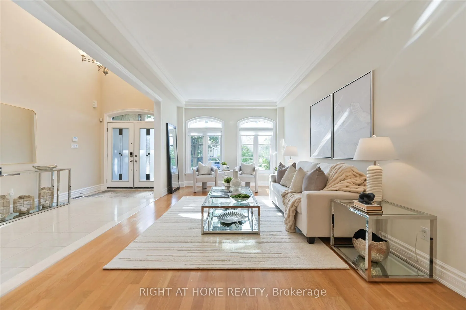 154 Charlton Boulevard