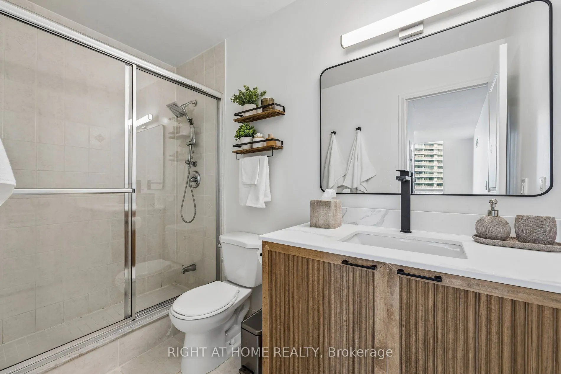 503 Beecroft Road #1116