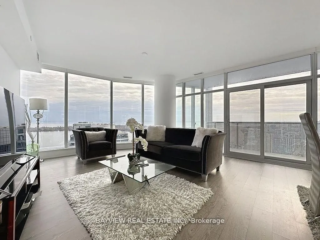 10 York Street #4110