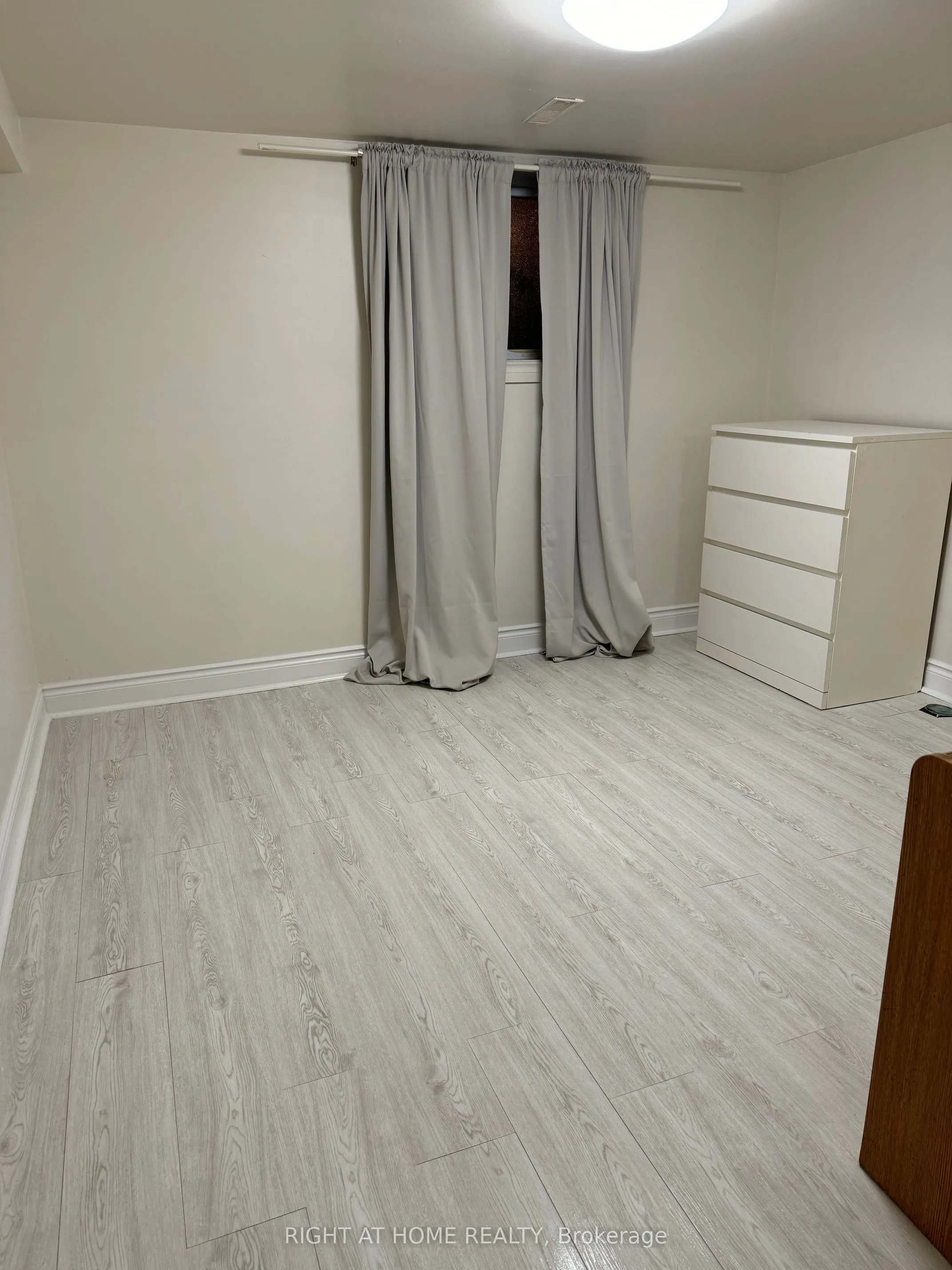227 Sheppard Avenue W