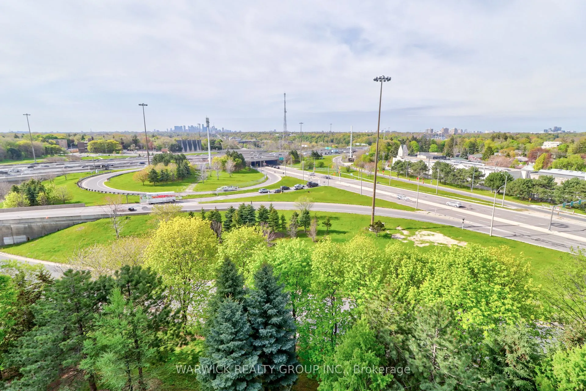 30 Harrison Garden Boulevard #903