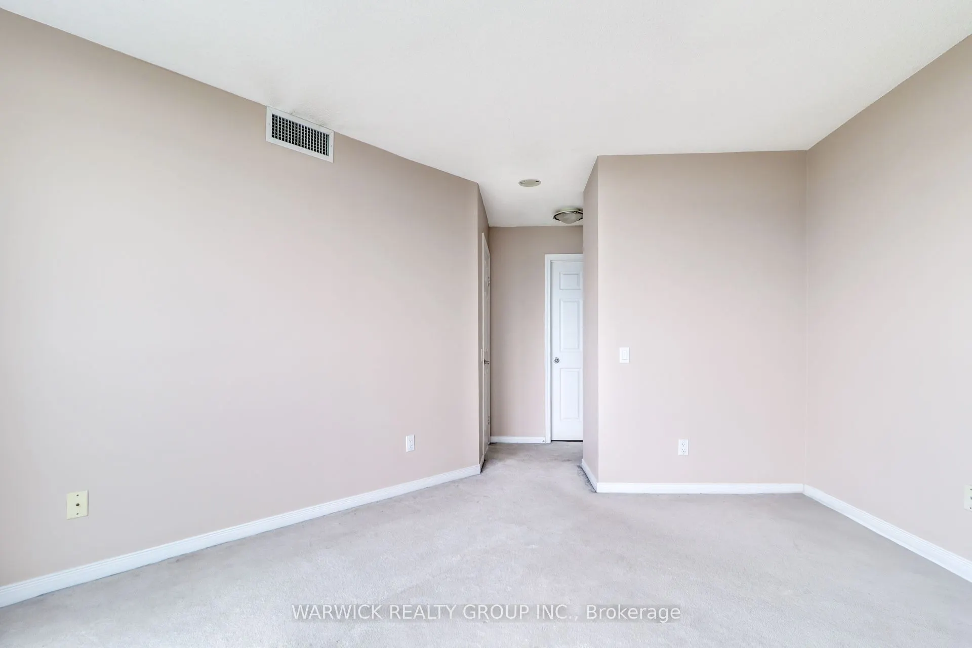 30 Harrison Garden Boulevard #903