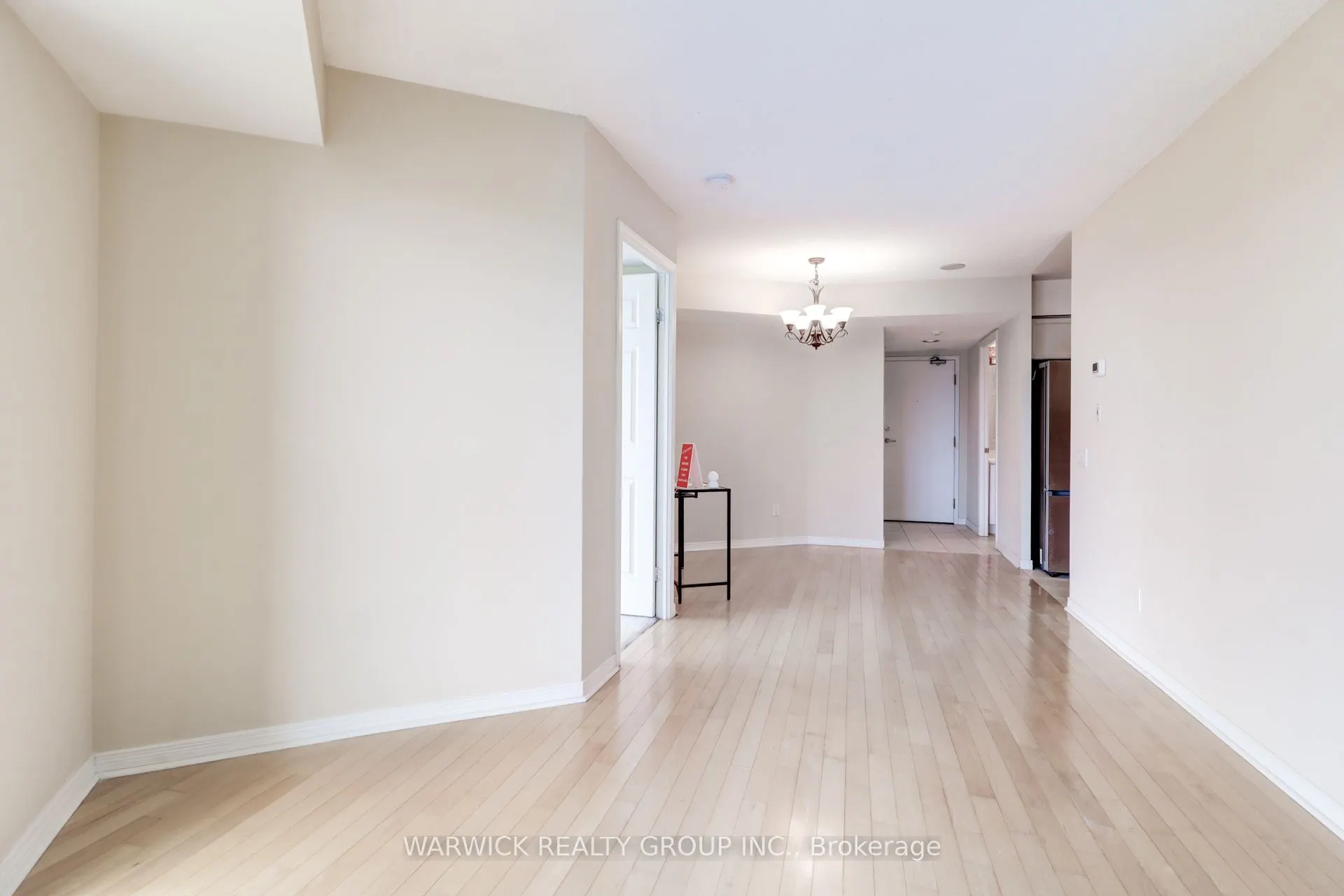 30 Harrison Garden Boulevard #903