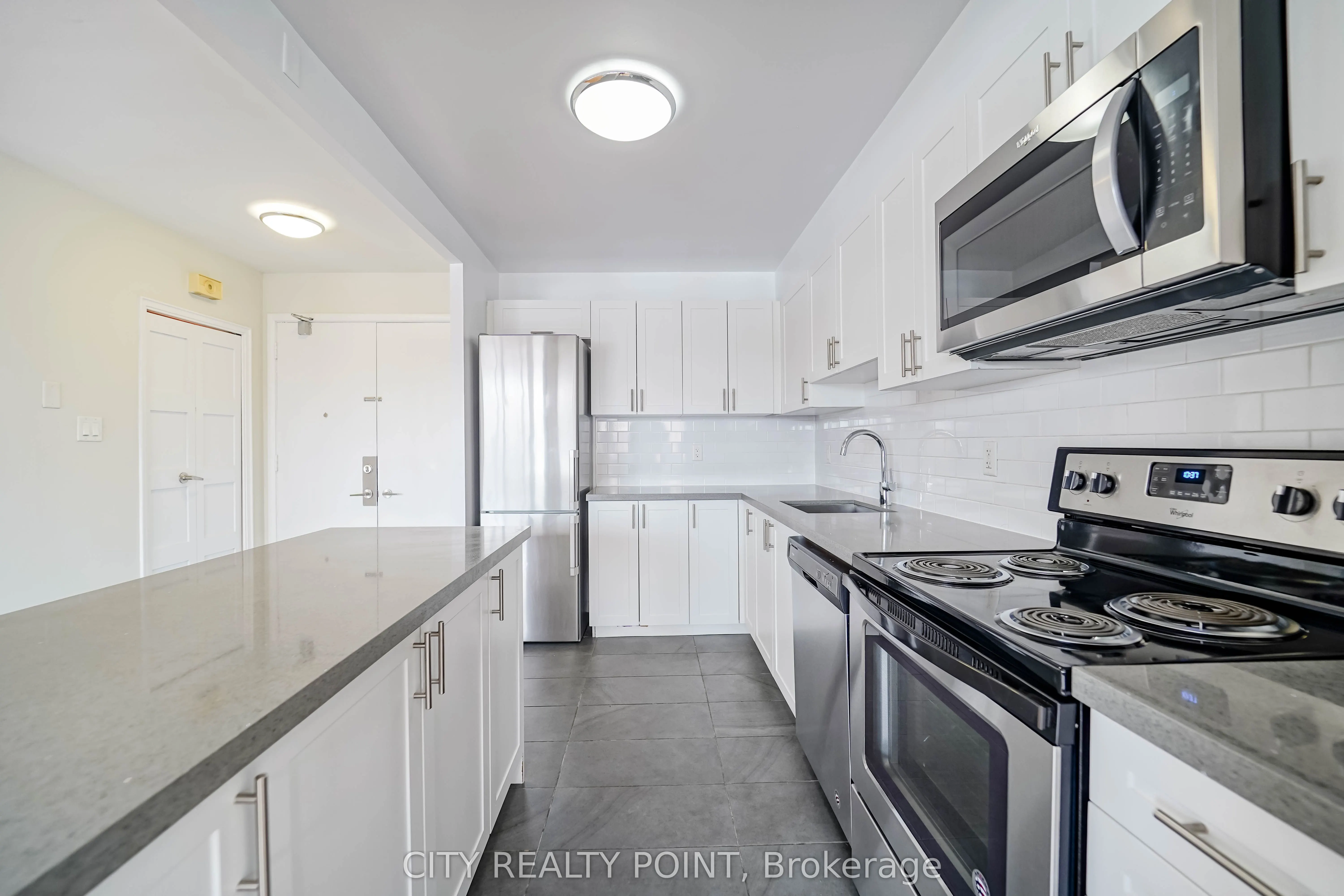 10 Shallmar Boulevard #510