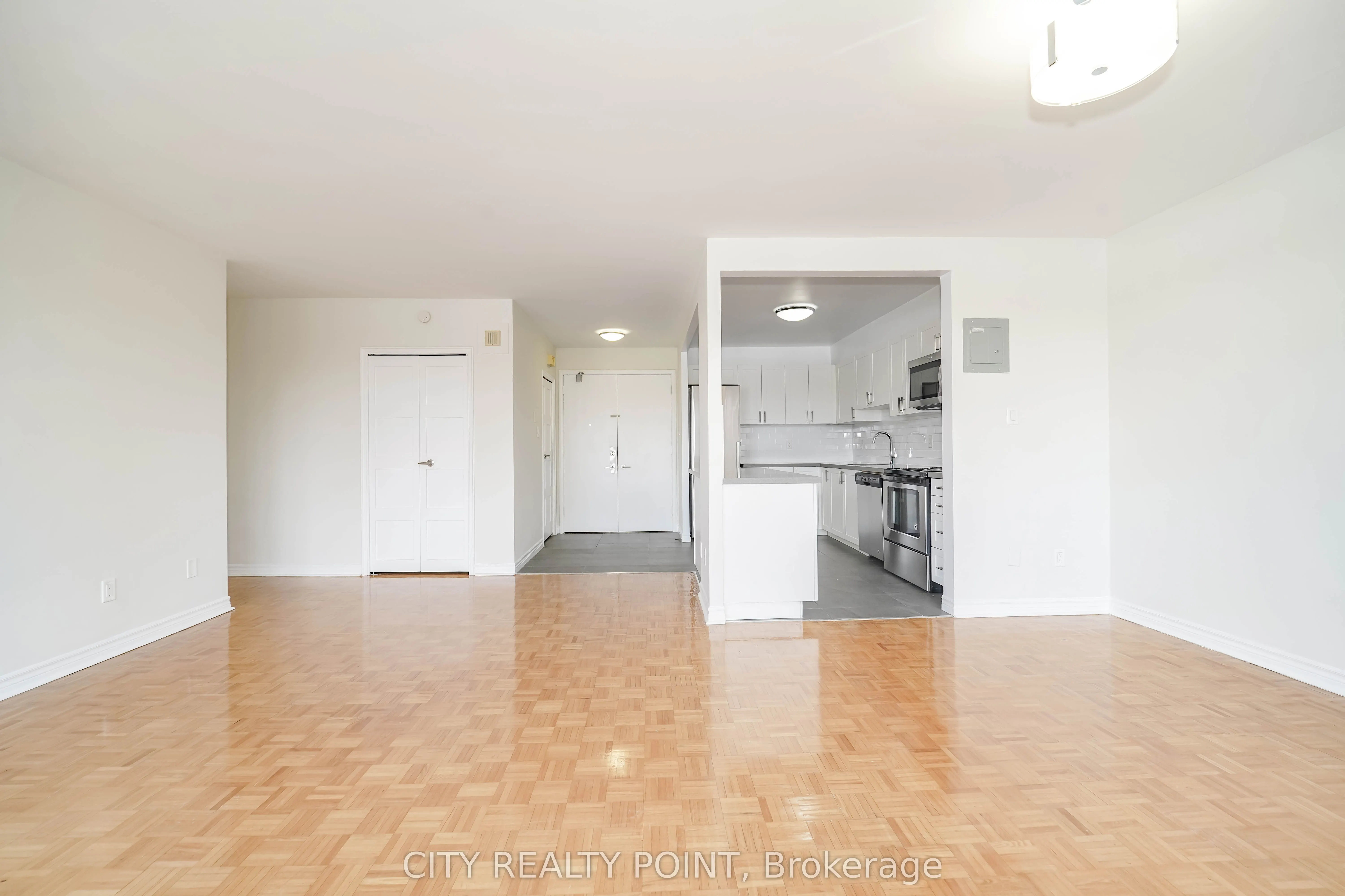 10 Shallmar Boulevard #510