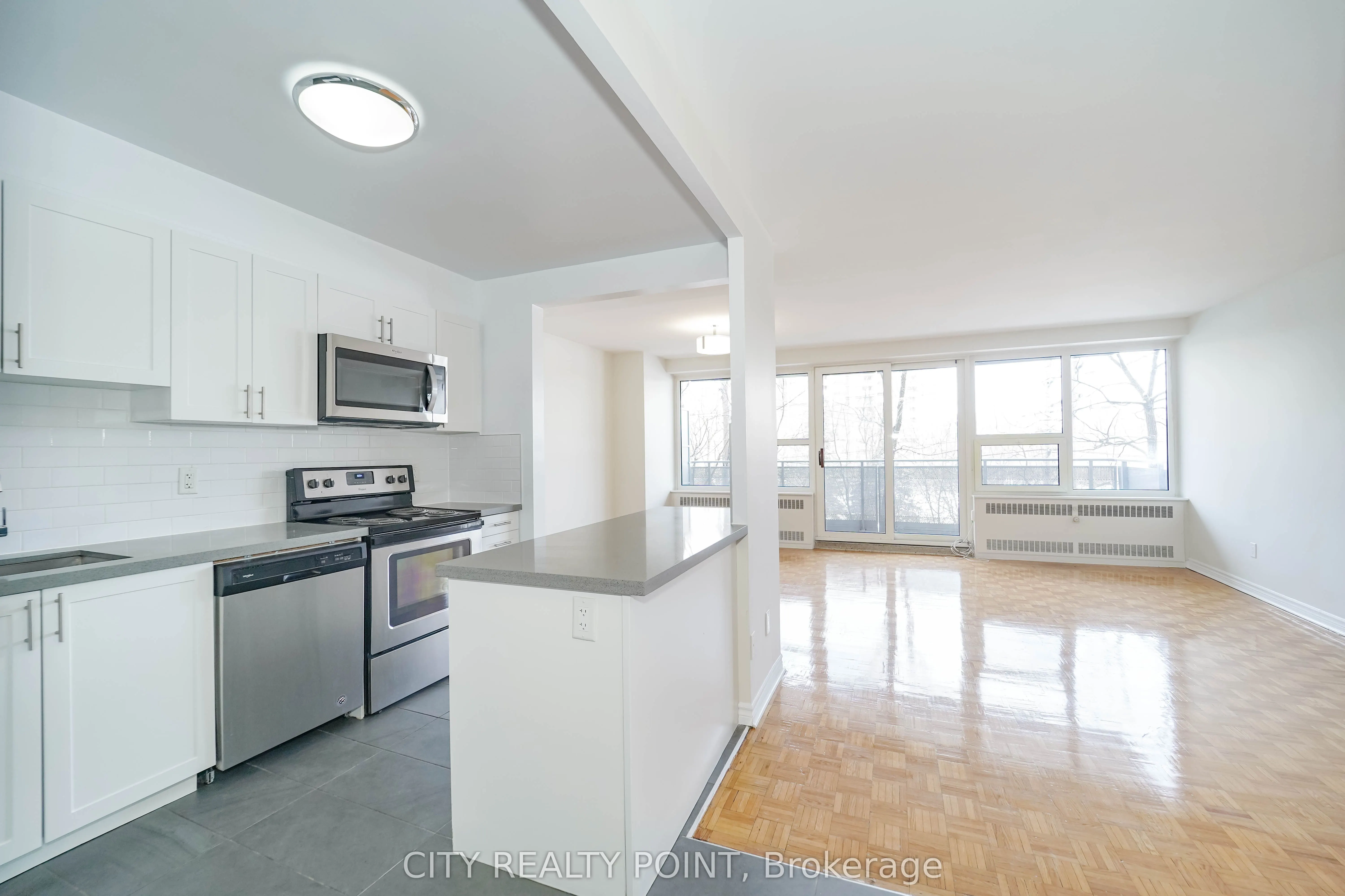 10 Shallmar Boulevard #510