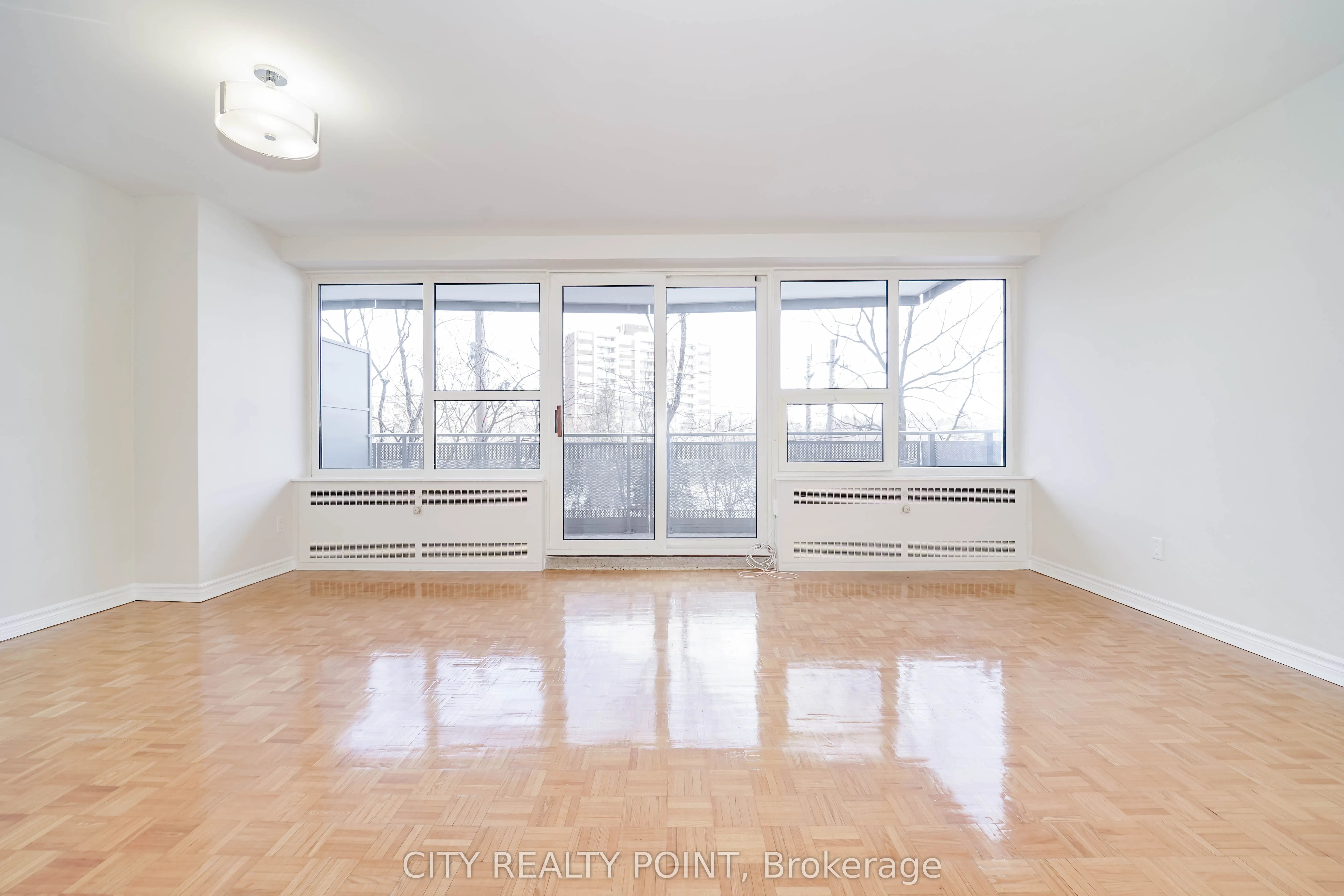 10 Shallmar Boulevard #510