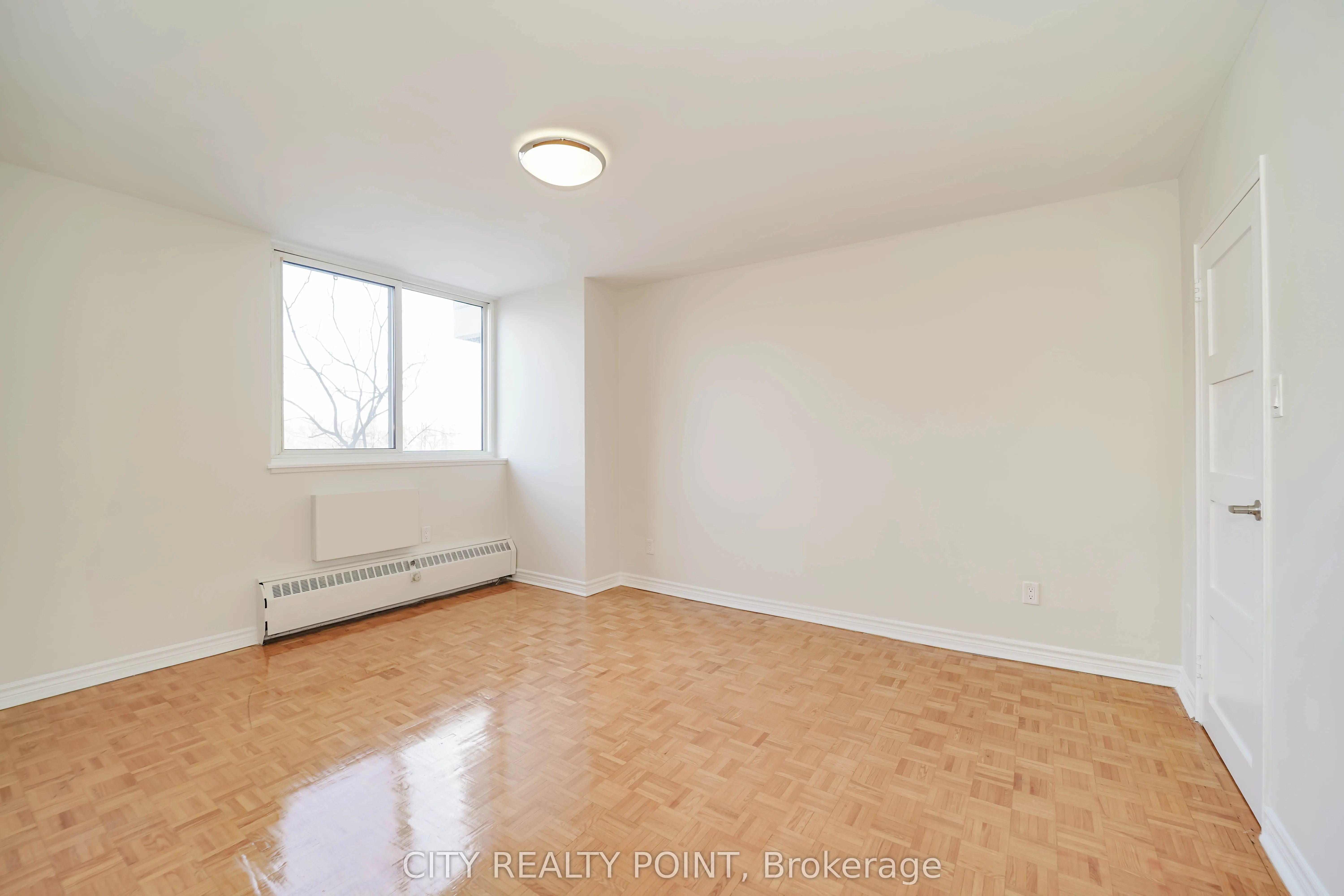 10 Shallmar Boulevard #510