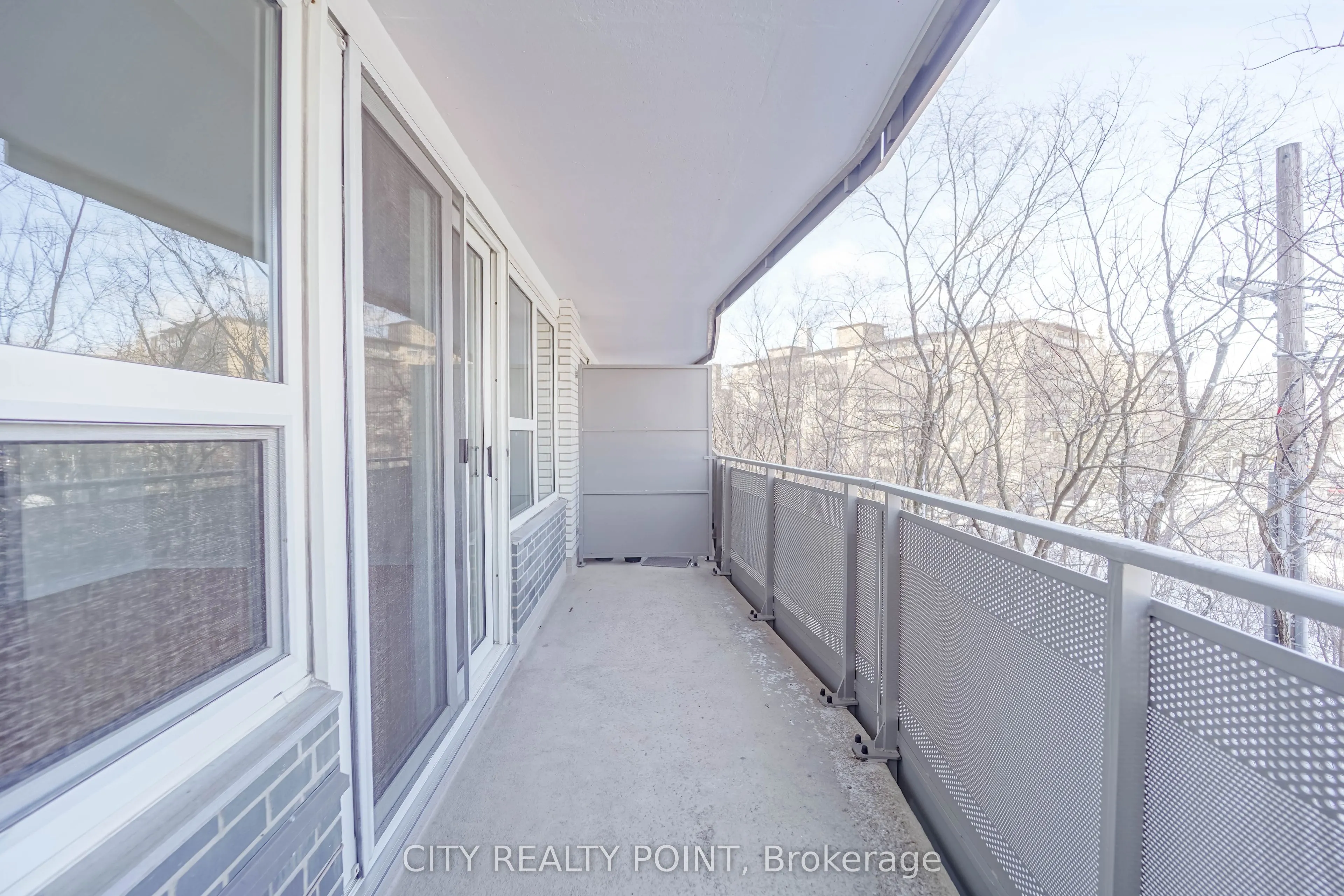 10 Shallmar Boulevard #510