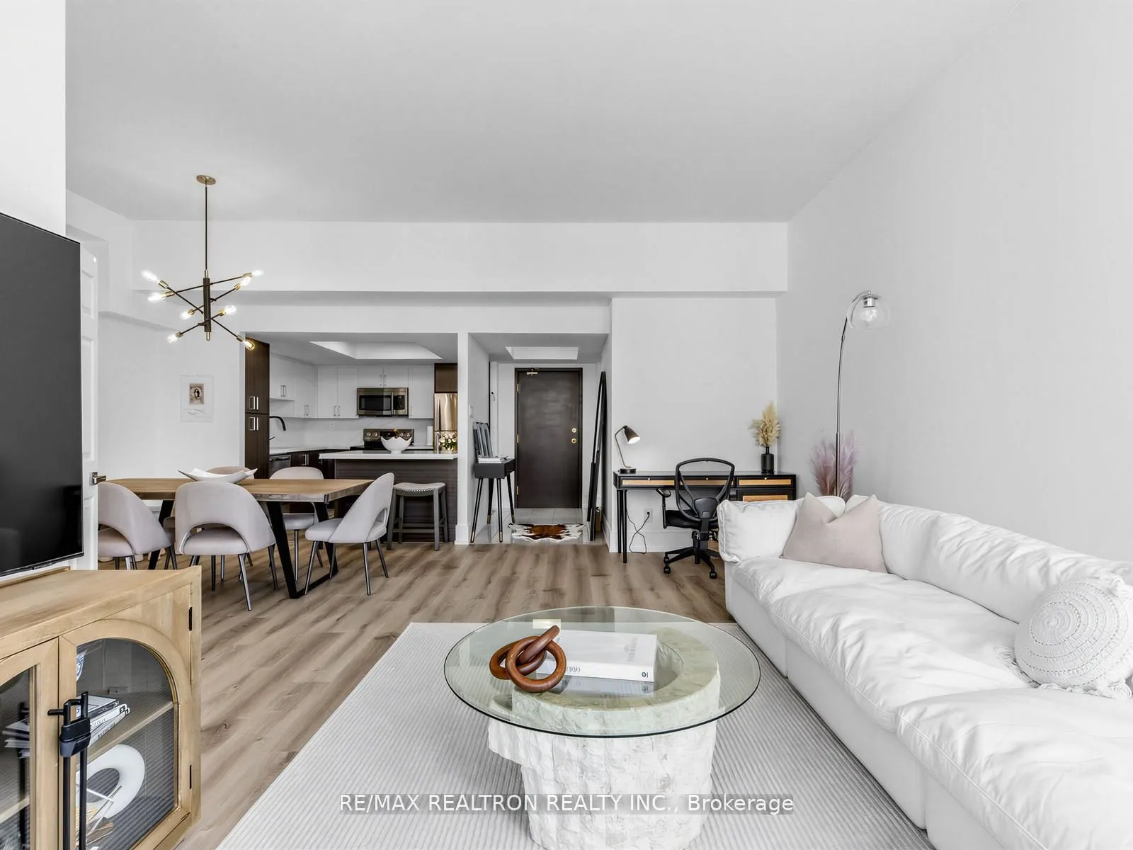 500 Glencairn Avenue #503