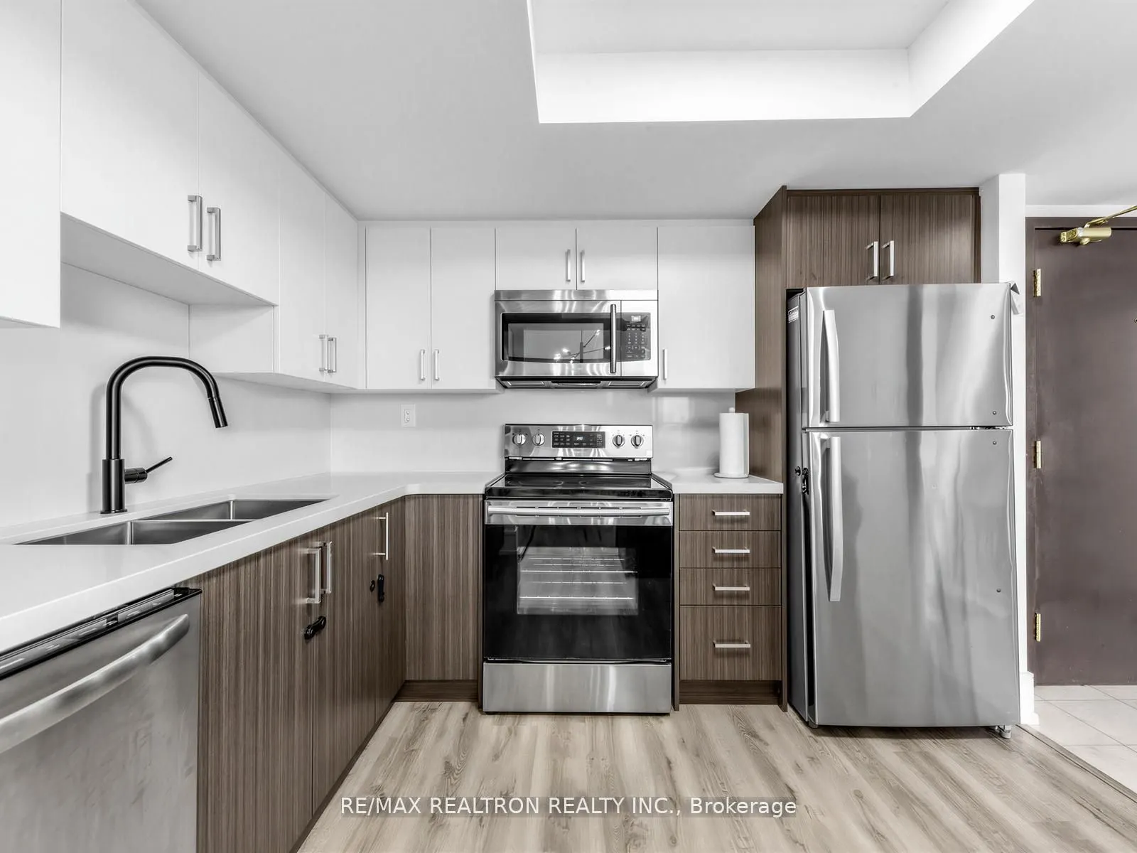 500 Glencairn Avenue #503