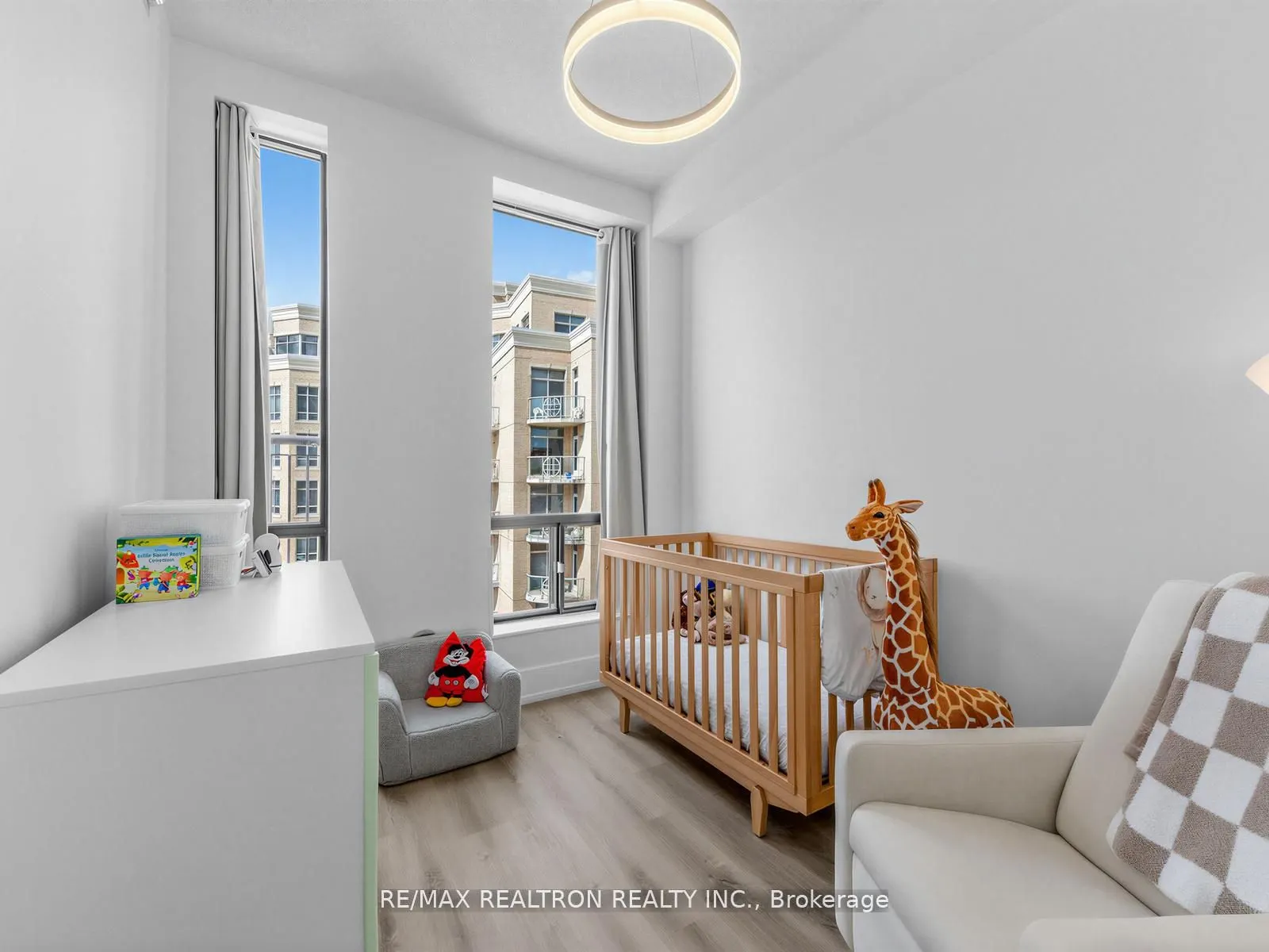 500 Glencairn Avenue #503