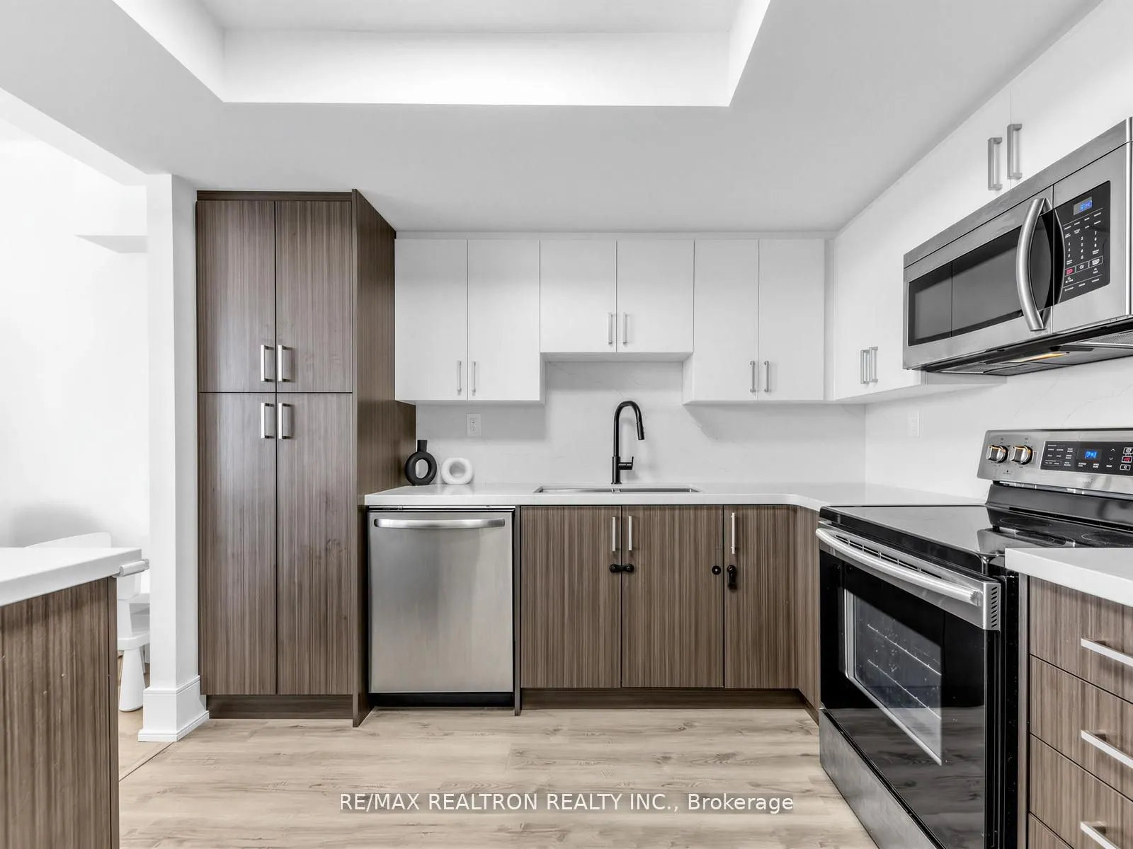 500 Glencairn Avenue #503