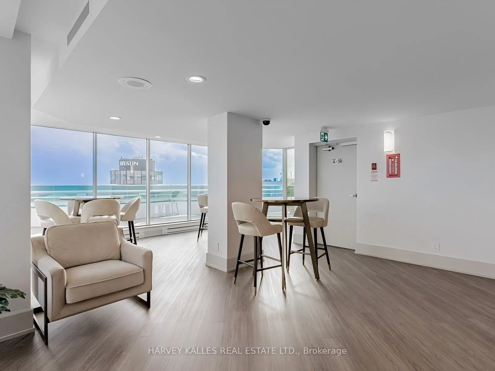 10 Yonge Street #705
