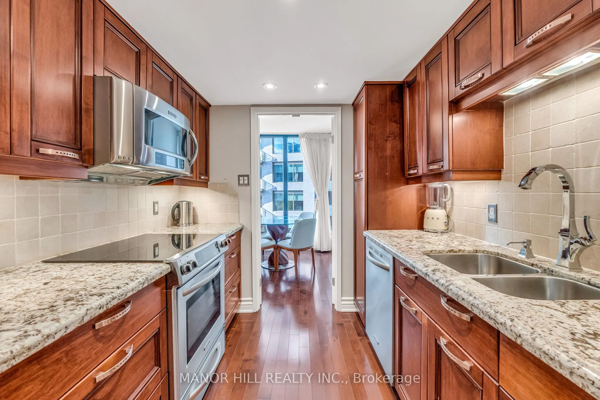 1331 Bay Street #803