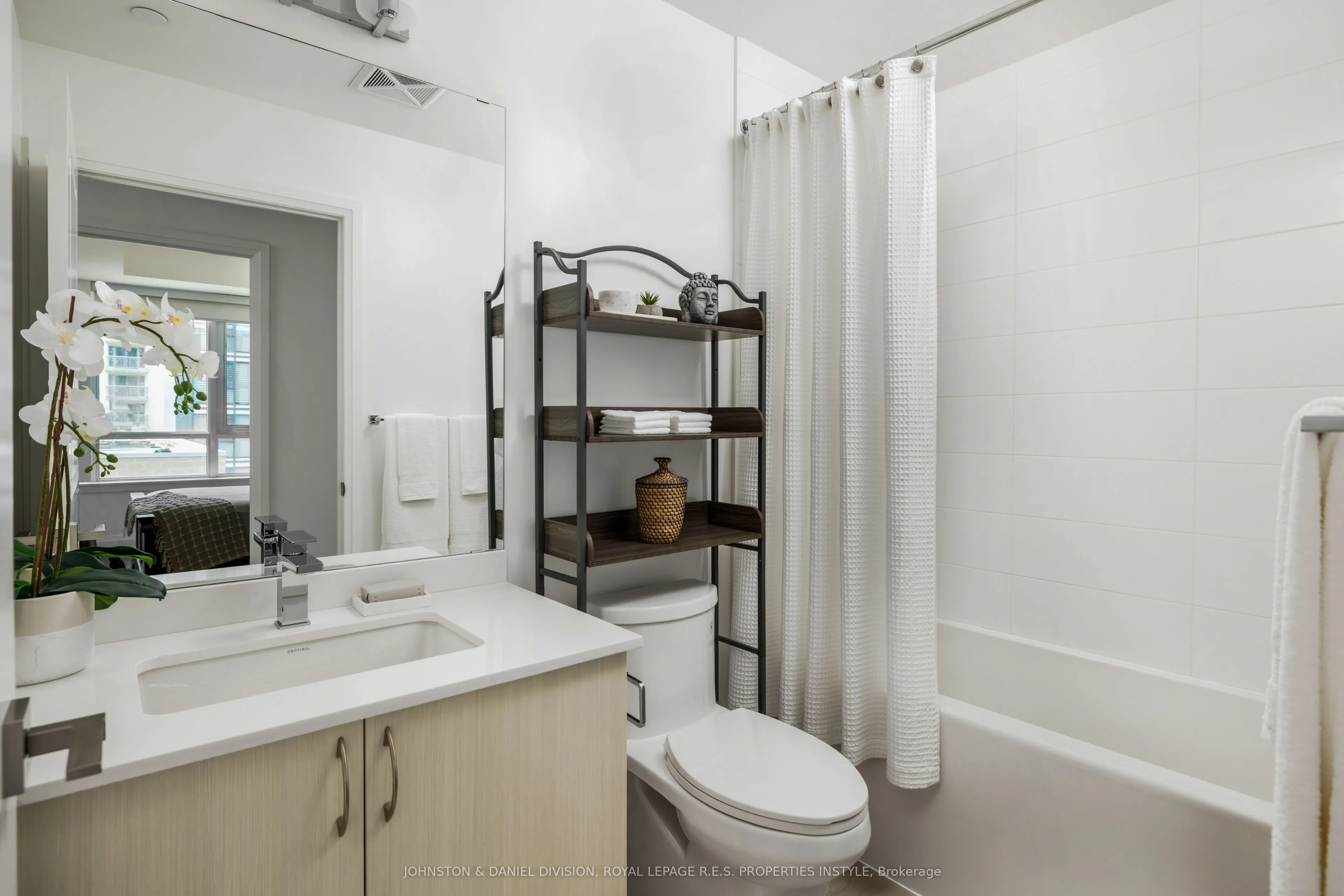 591 Sheppard Avenue E #327