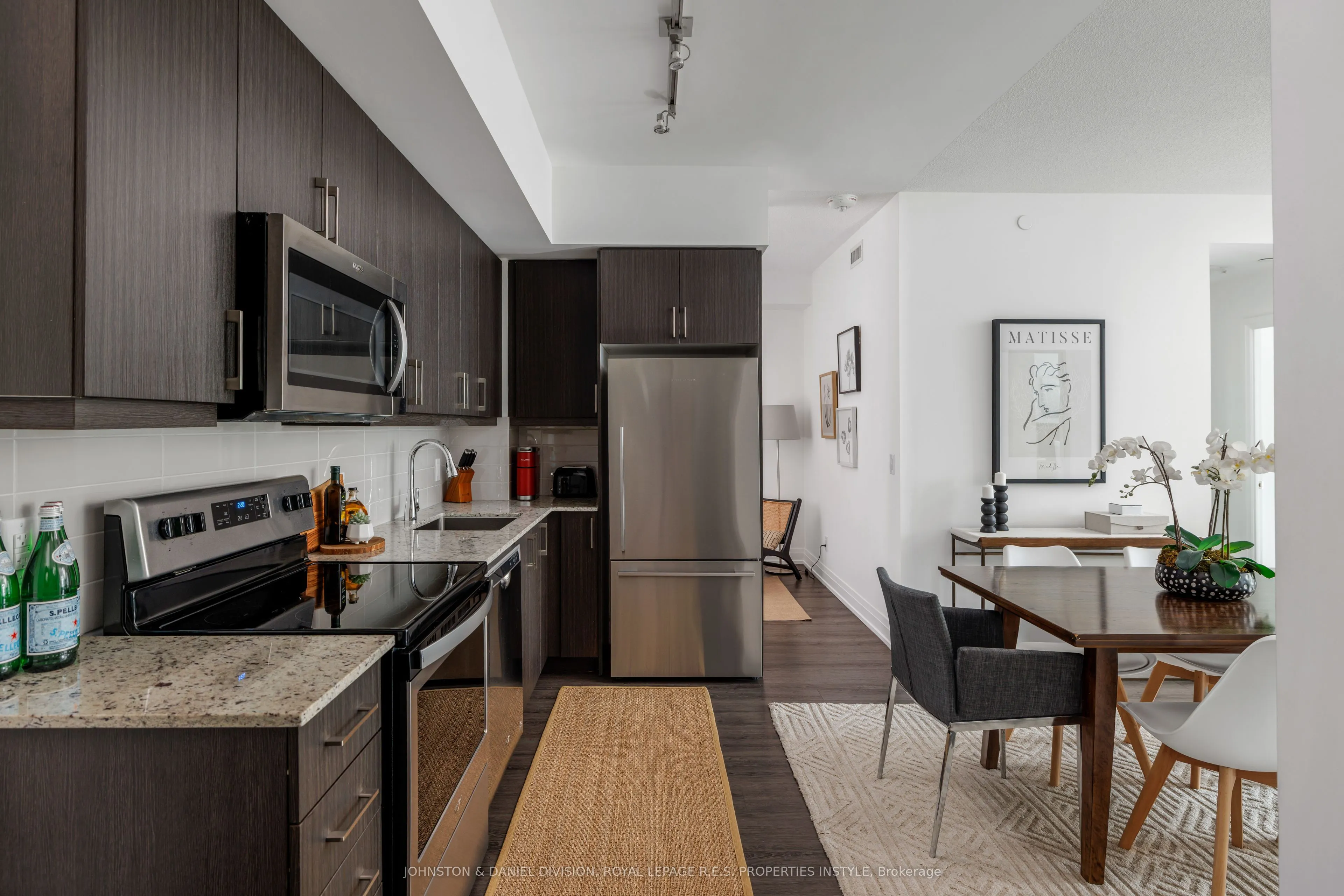 591 Sheppard Avenue E #327