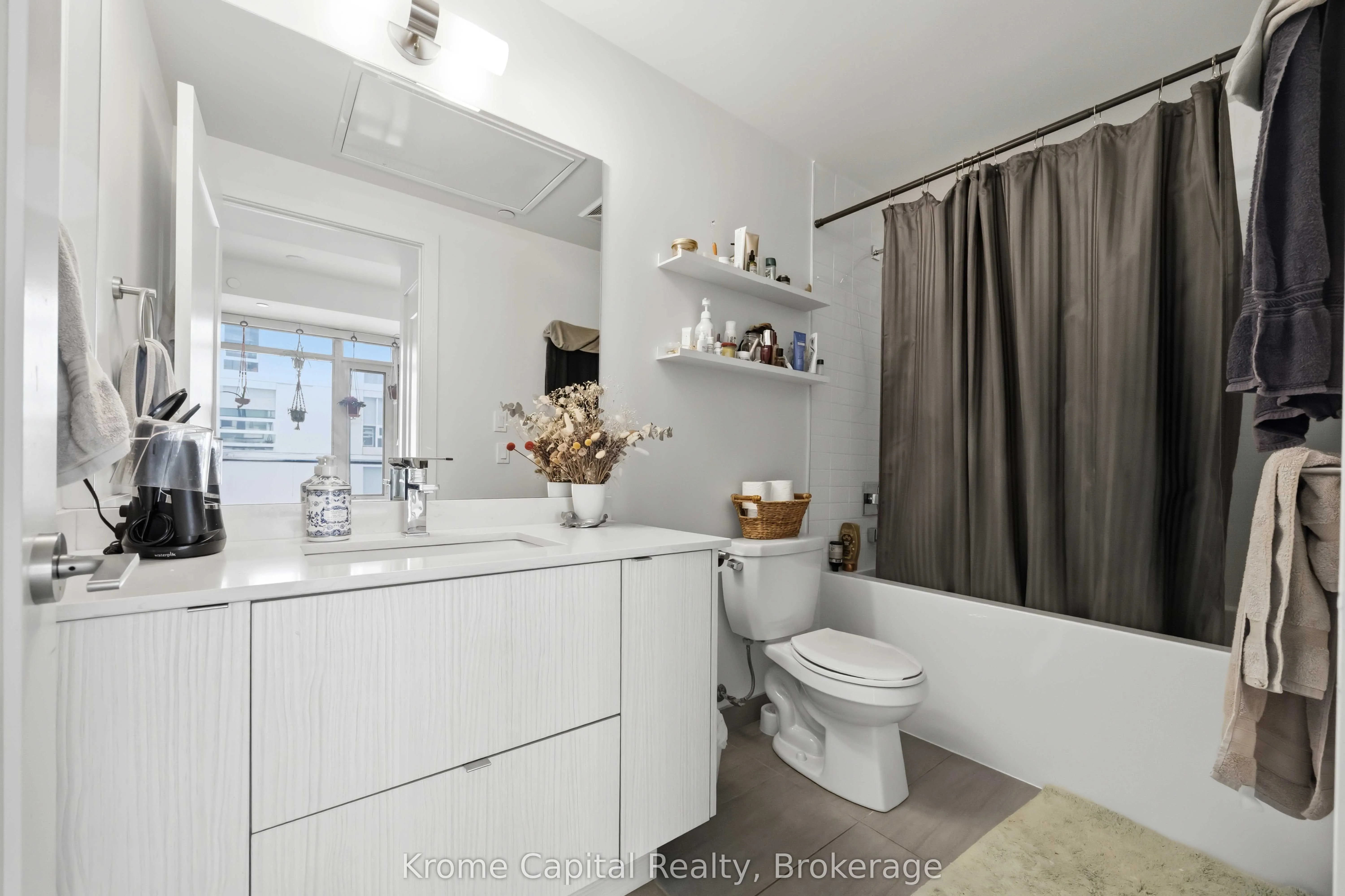 330 Richmond Street W #2615