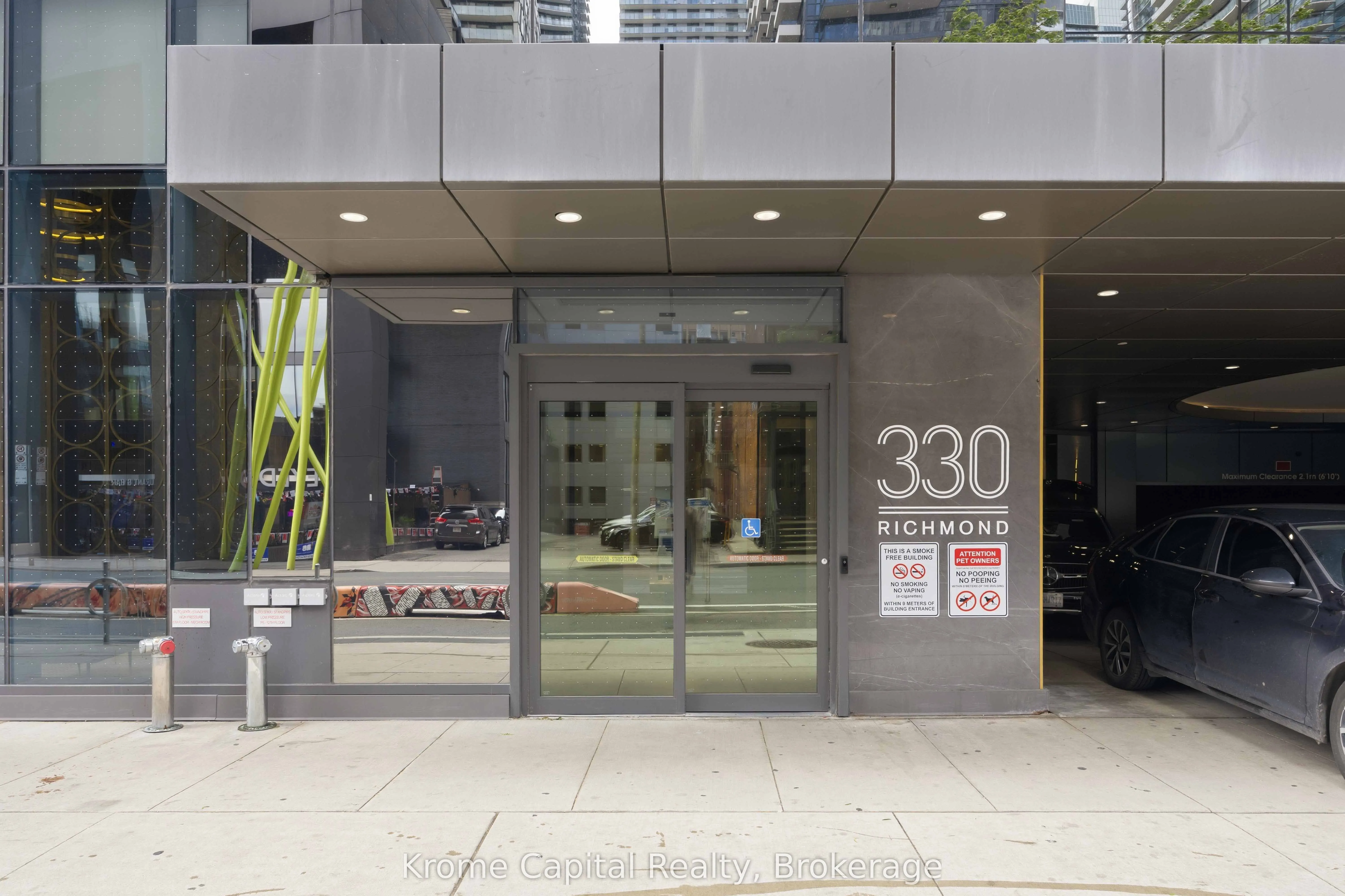 330 Richmond Street W #2615