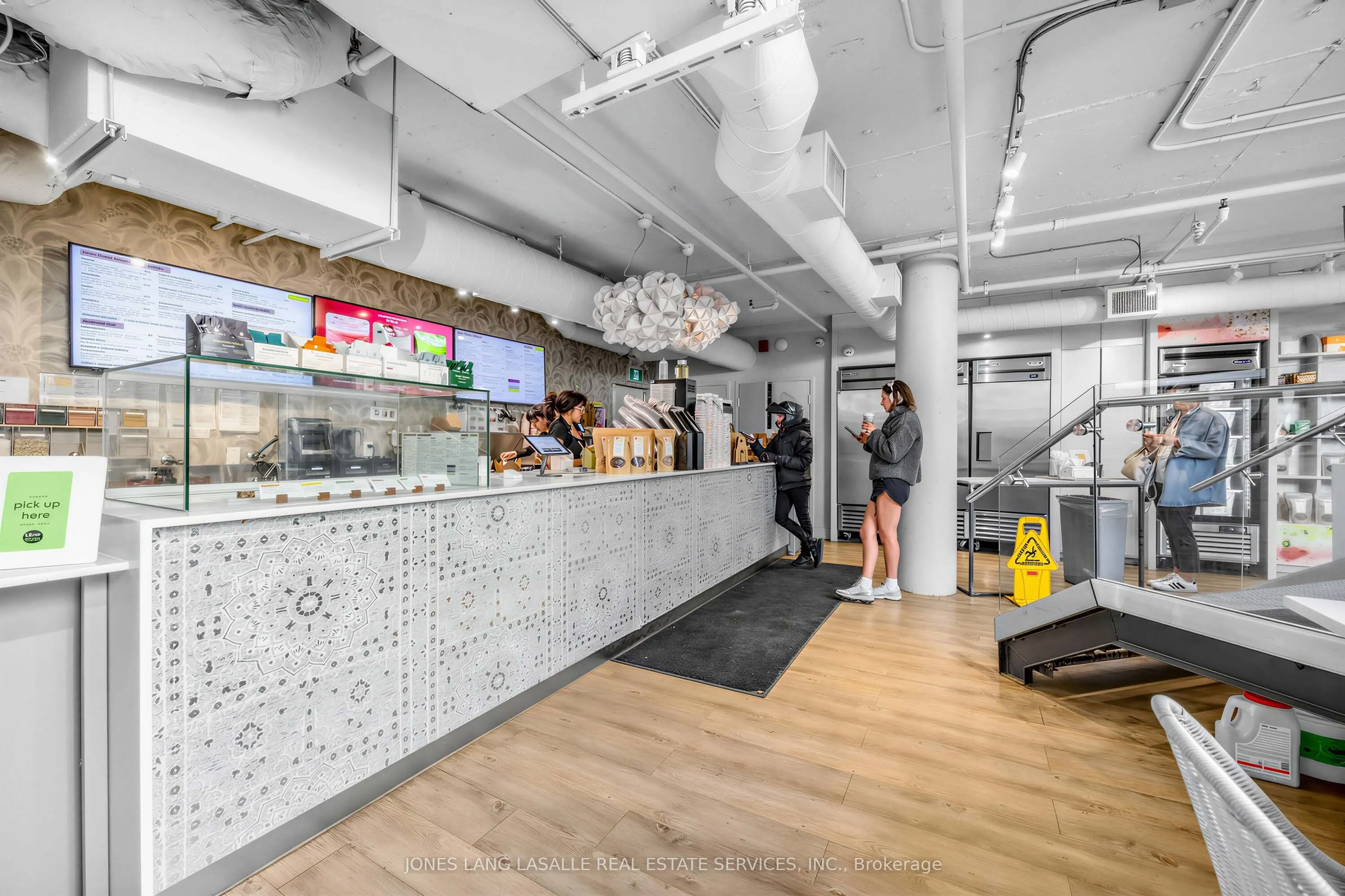 1240 Yonge Street