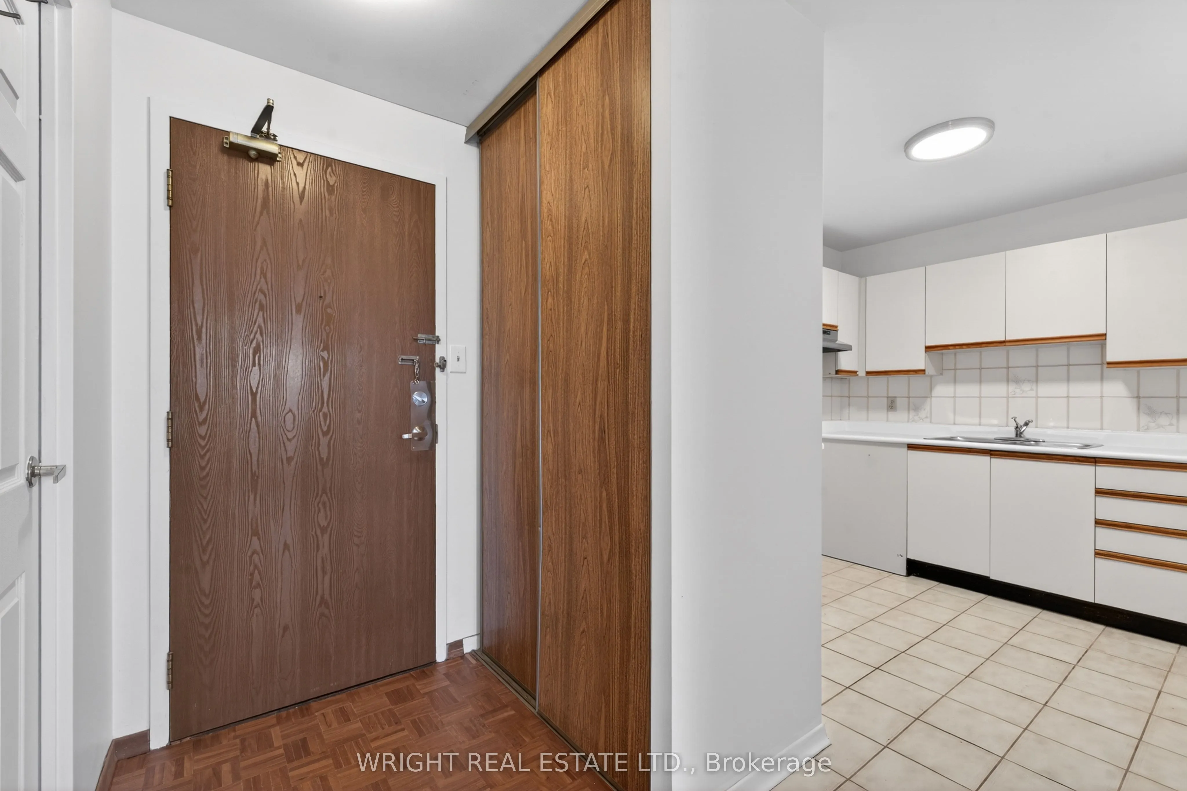 150 Beverley Street #8