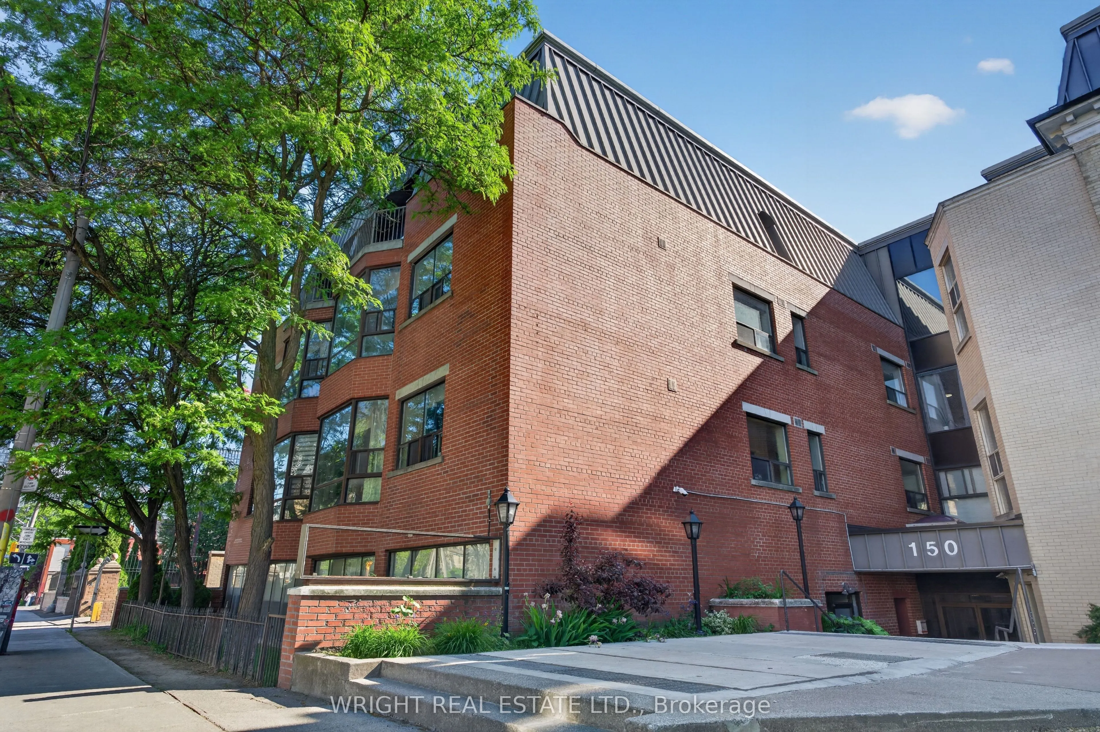 150 Beverley Street #8