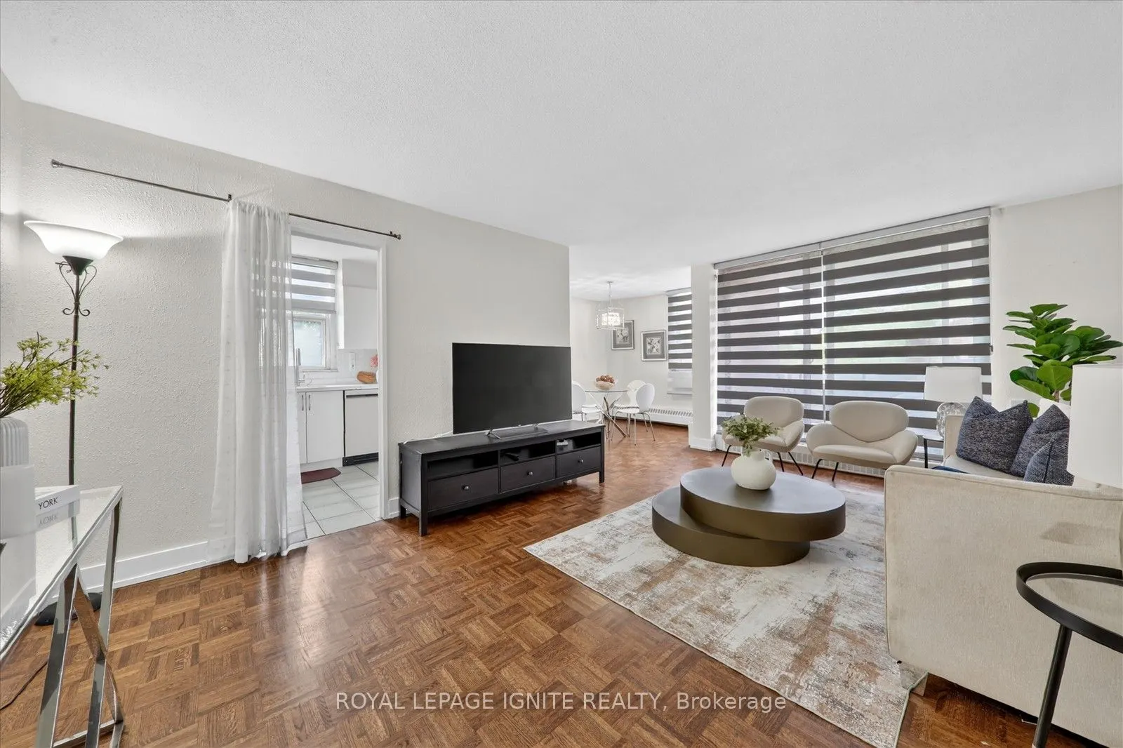 15 Vicora Link Way #208
