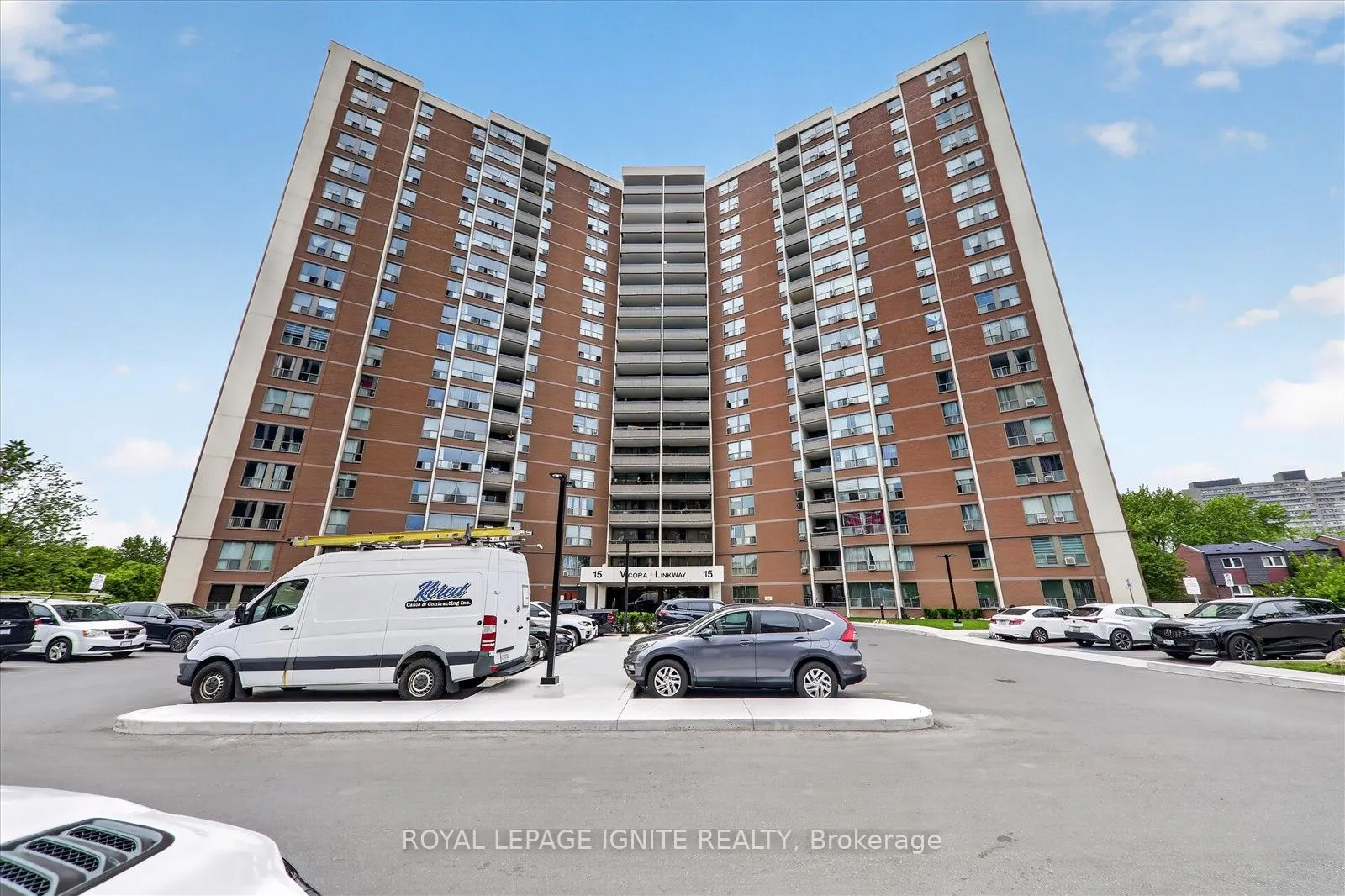 15 Vicora Link Way #208