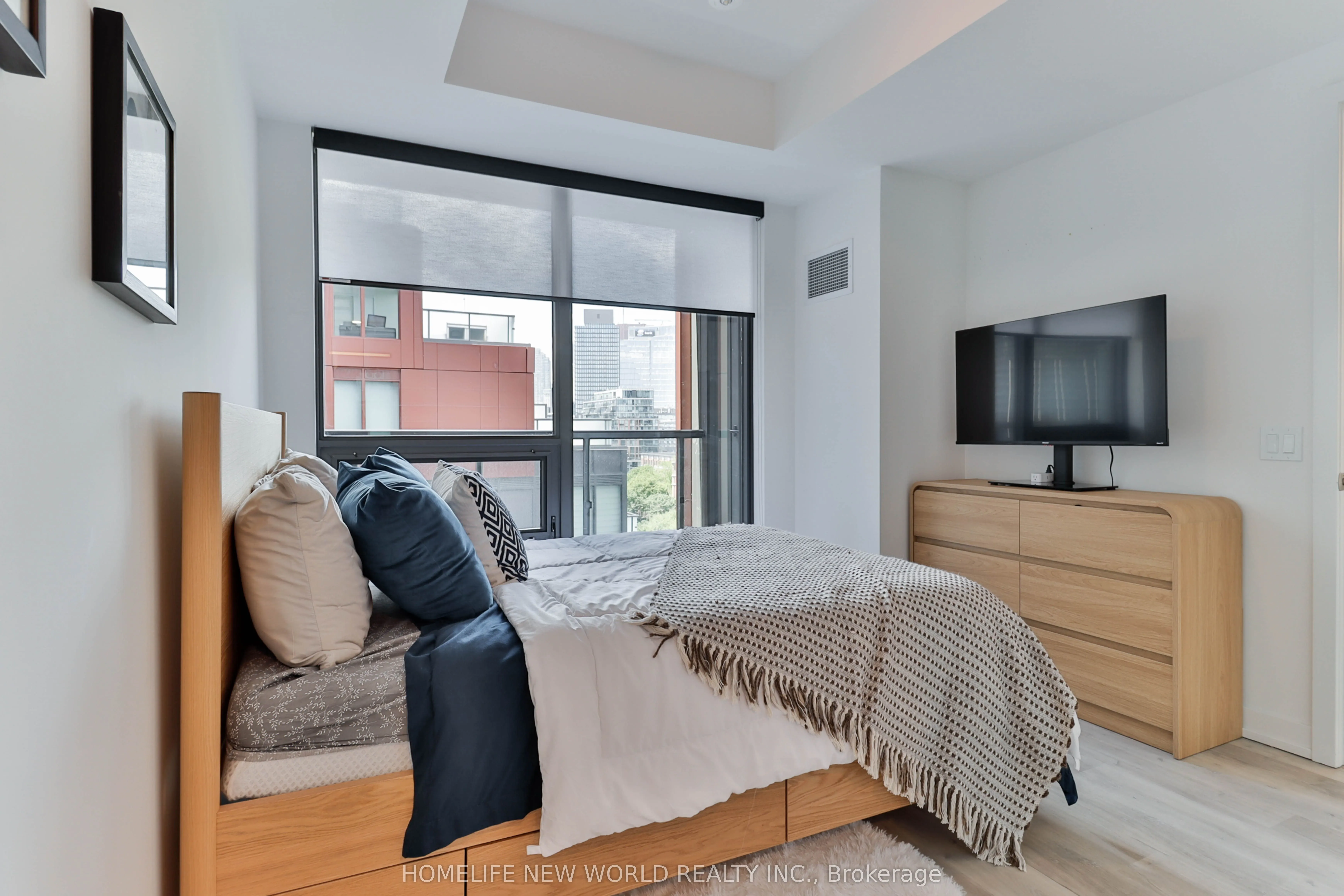 28 Eastern Avenue #1003