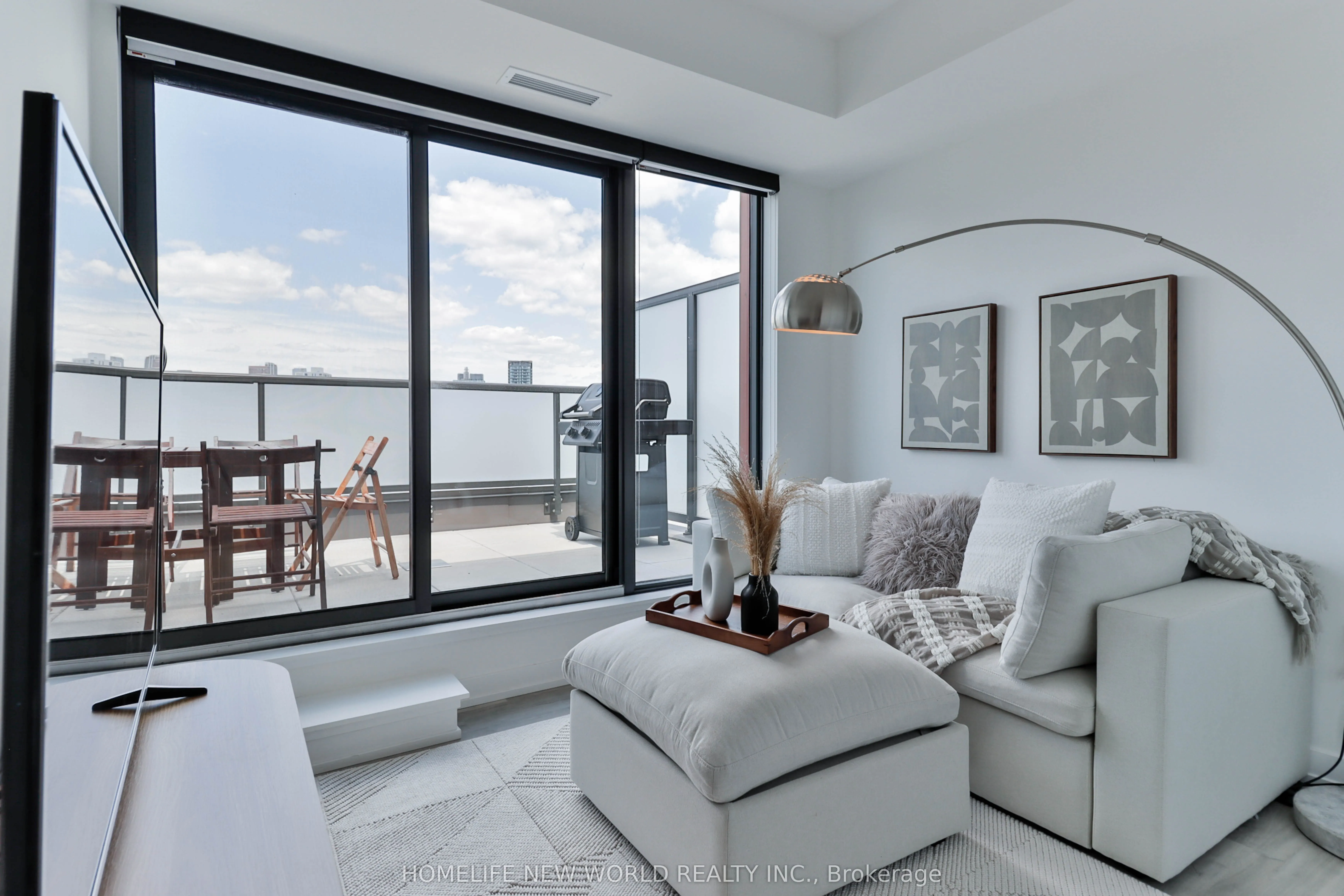 28 Eastern Avenue #1003