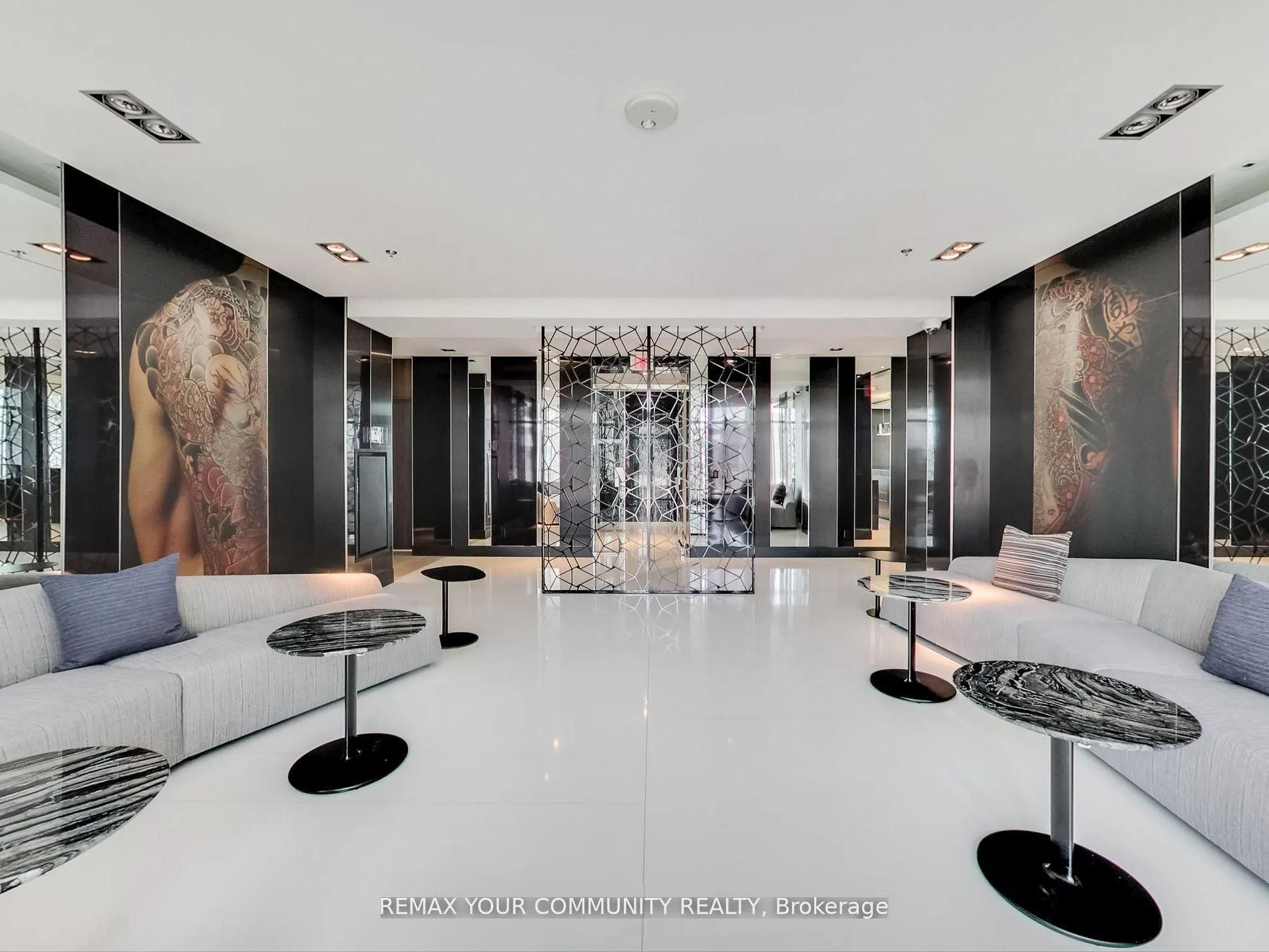 199 RICHMOND Street W #1602