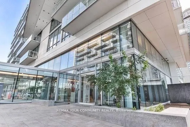 29 Queens Quay E #918