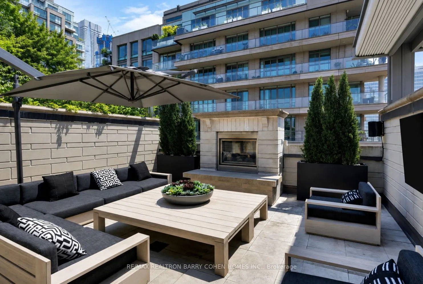 117 Scollard Street