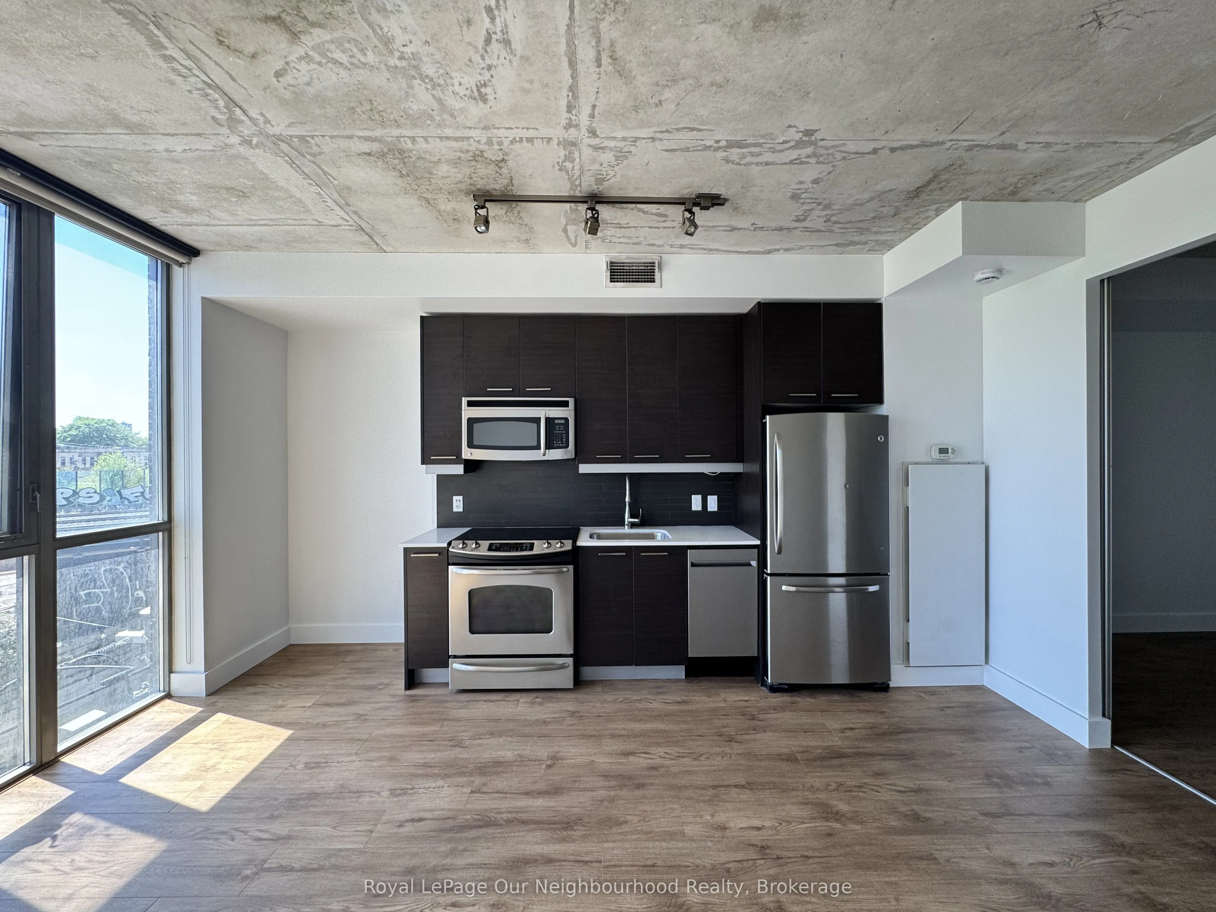 2 Gladstone Avenue #308