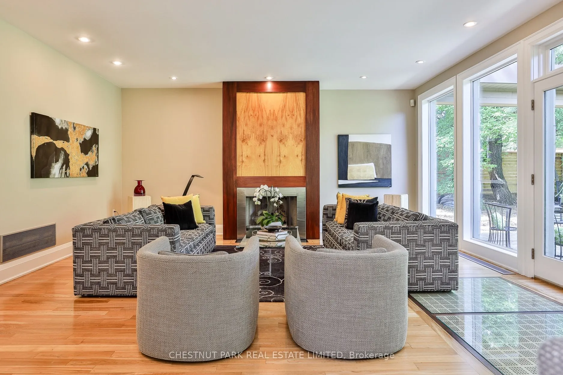 41 Hurlingham Crescent