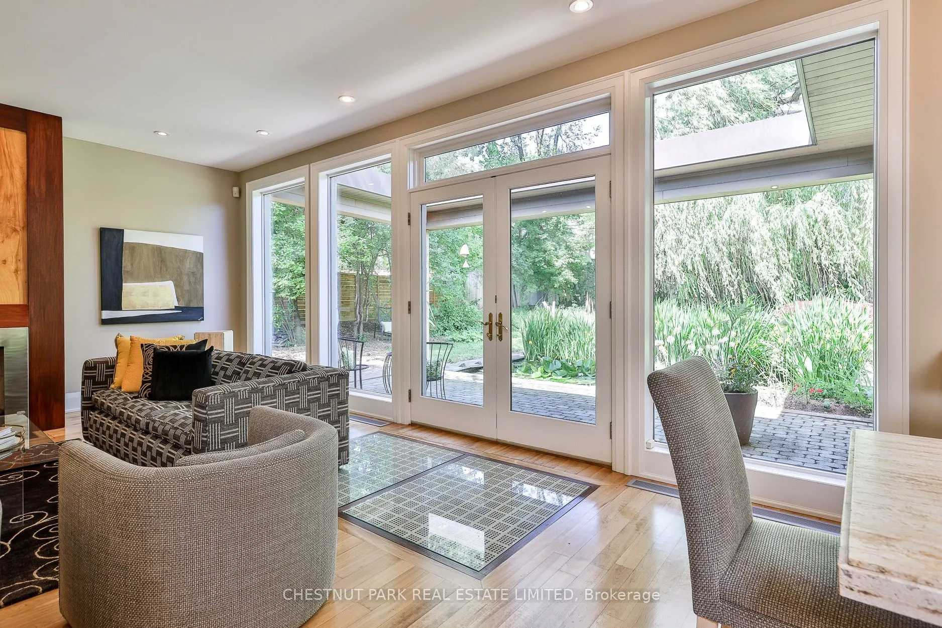 41 Hurlingham Crescent