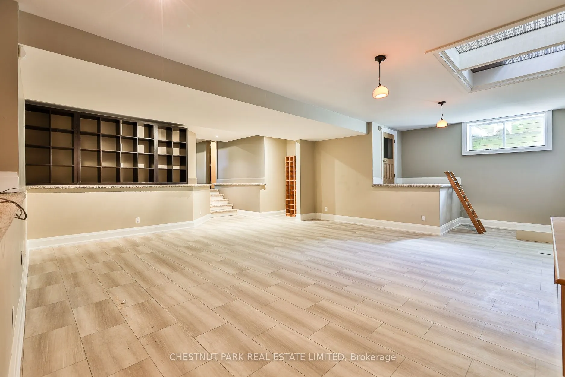 41 Hurlingham Crescent