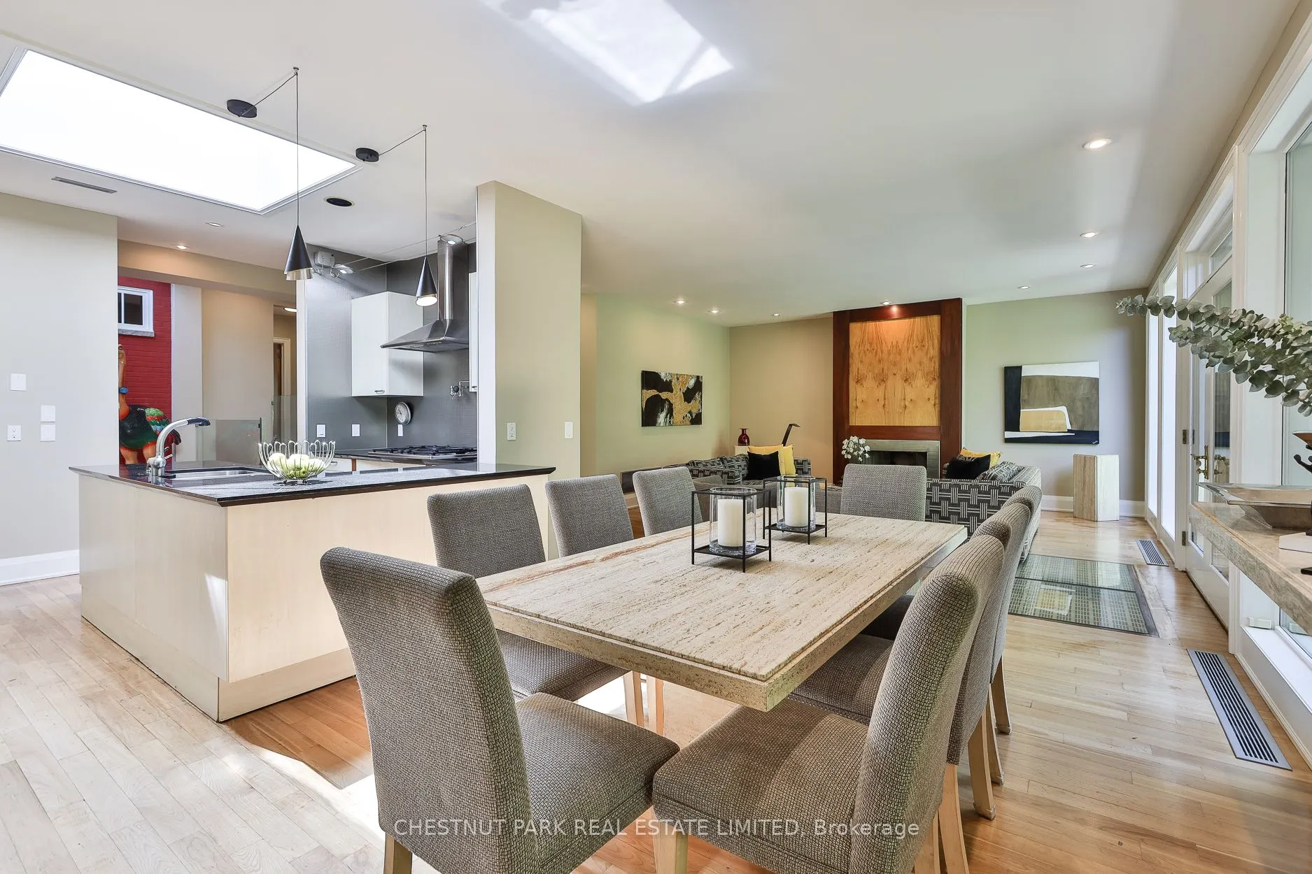 41 Hurlingham Crescent